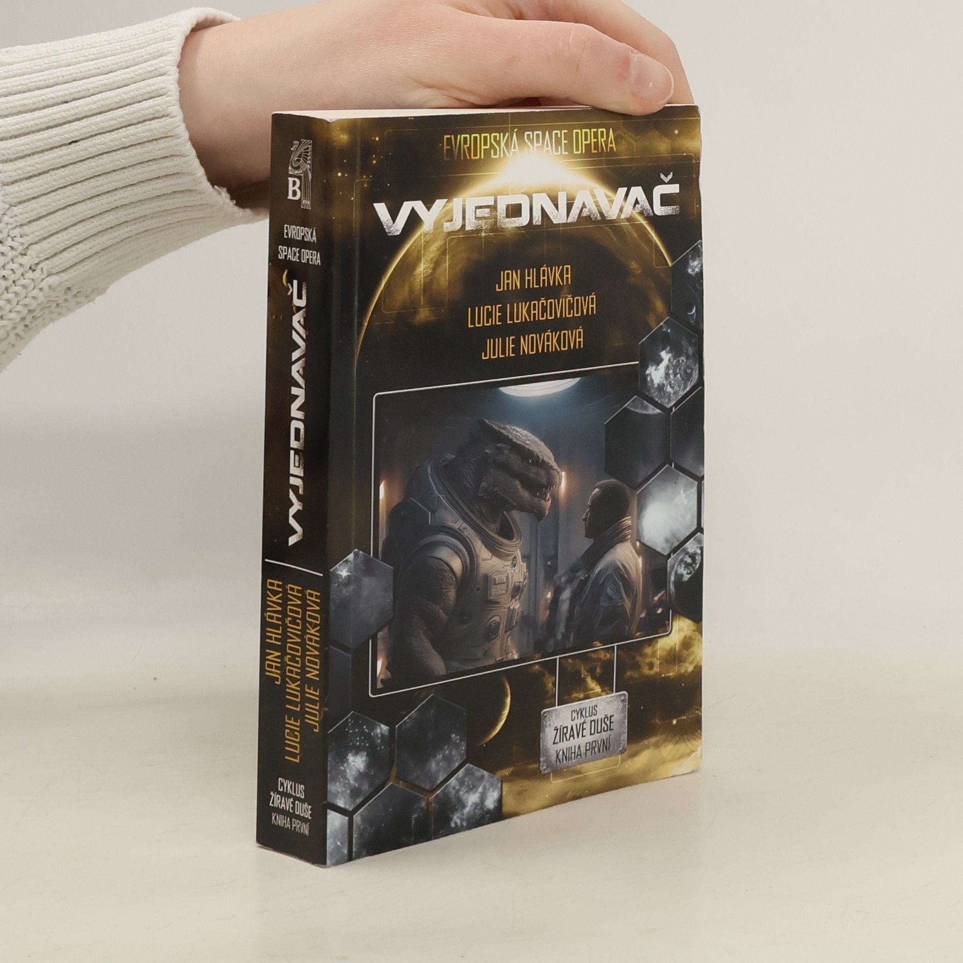 Jan Hlávka Žíravé duše. Kniha první, Vyjednavač