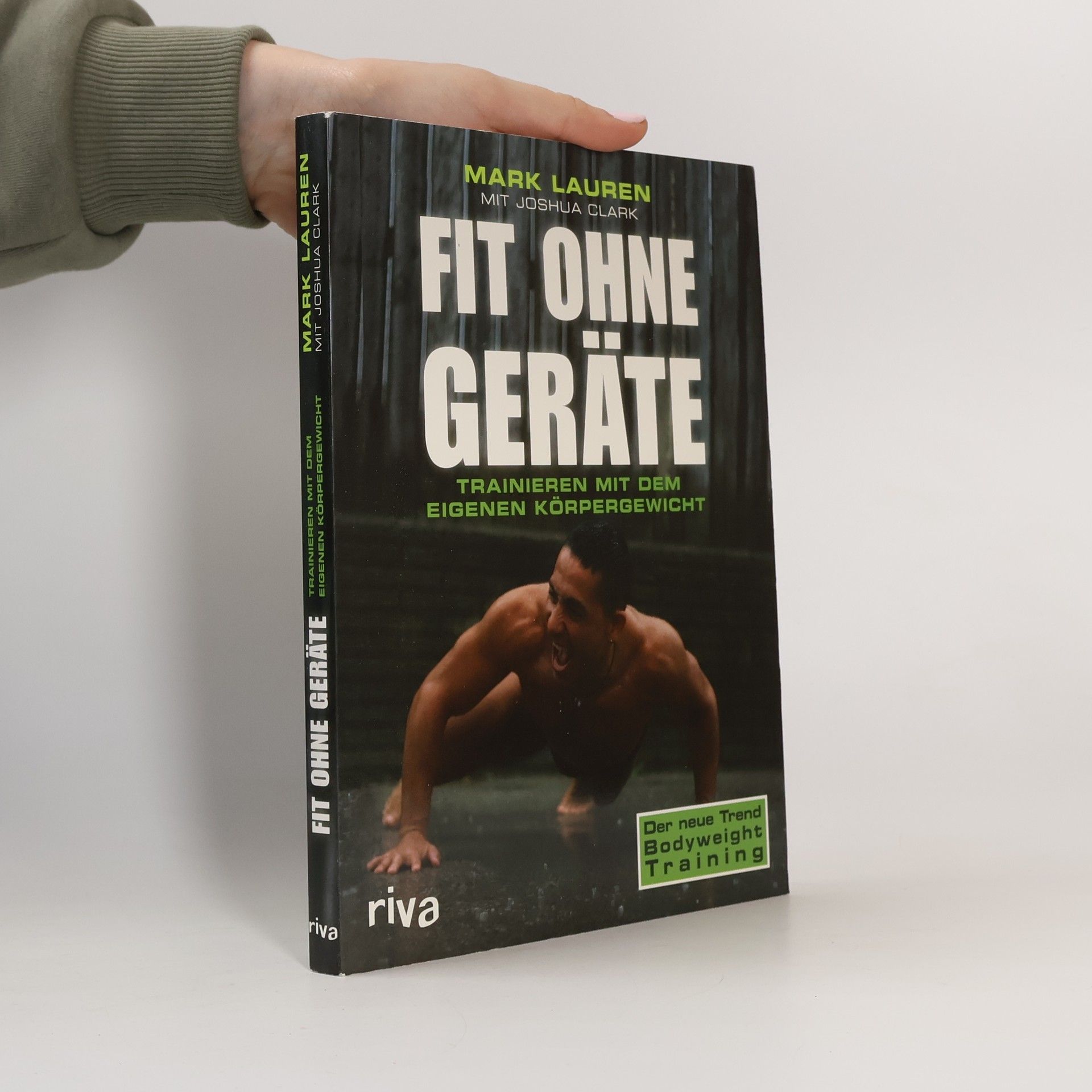 Fit ohne Geräte