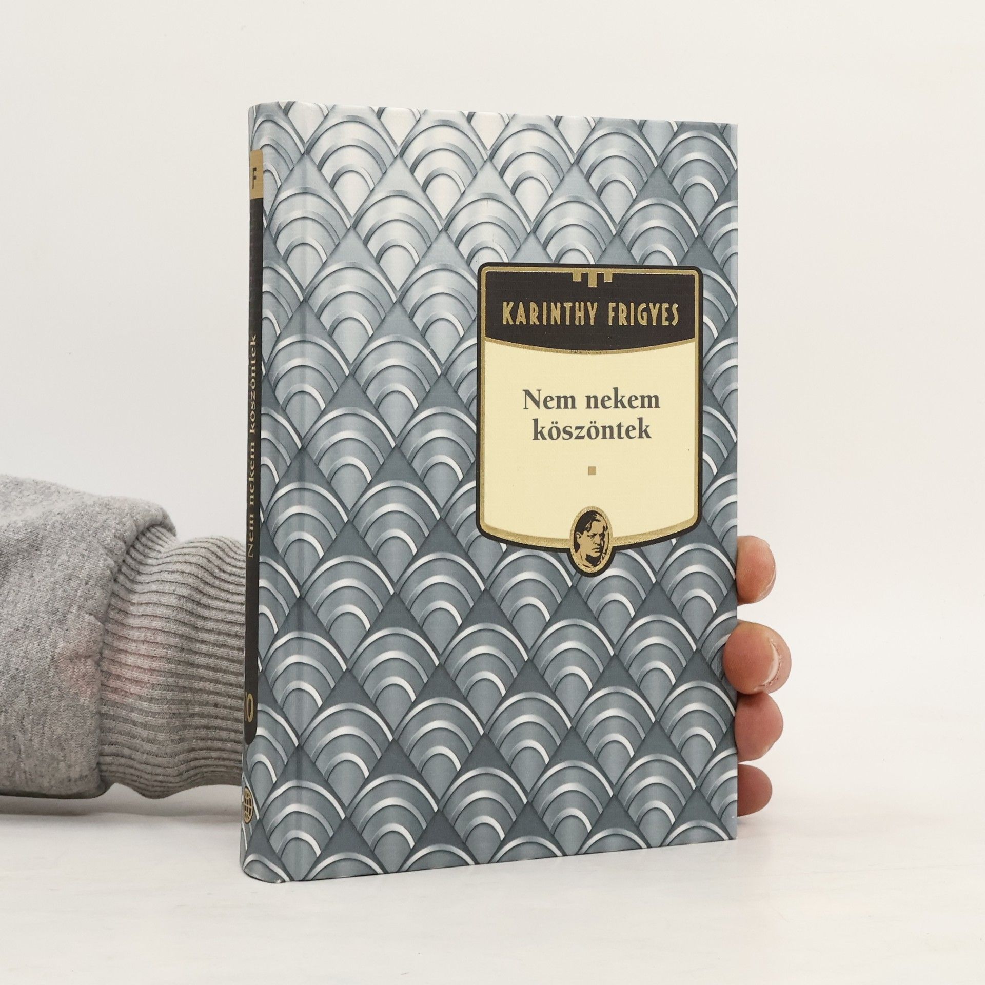 Nem nekem köszöntek