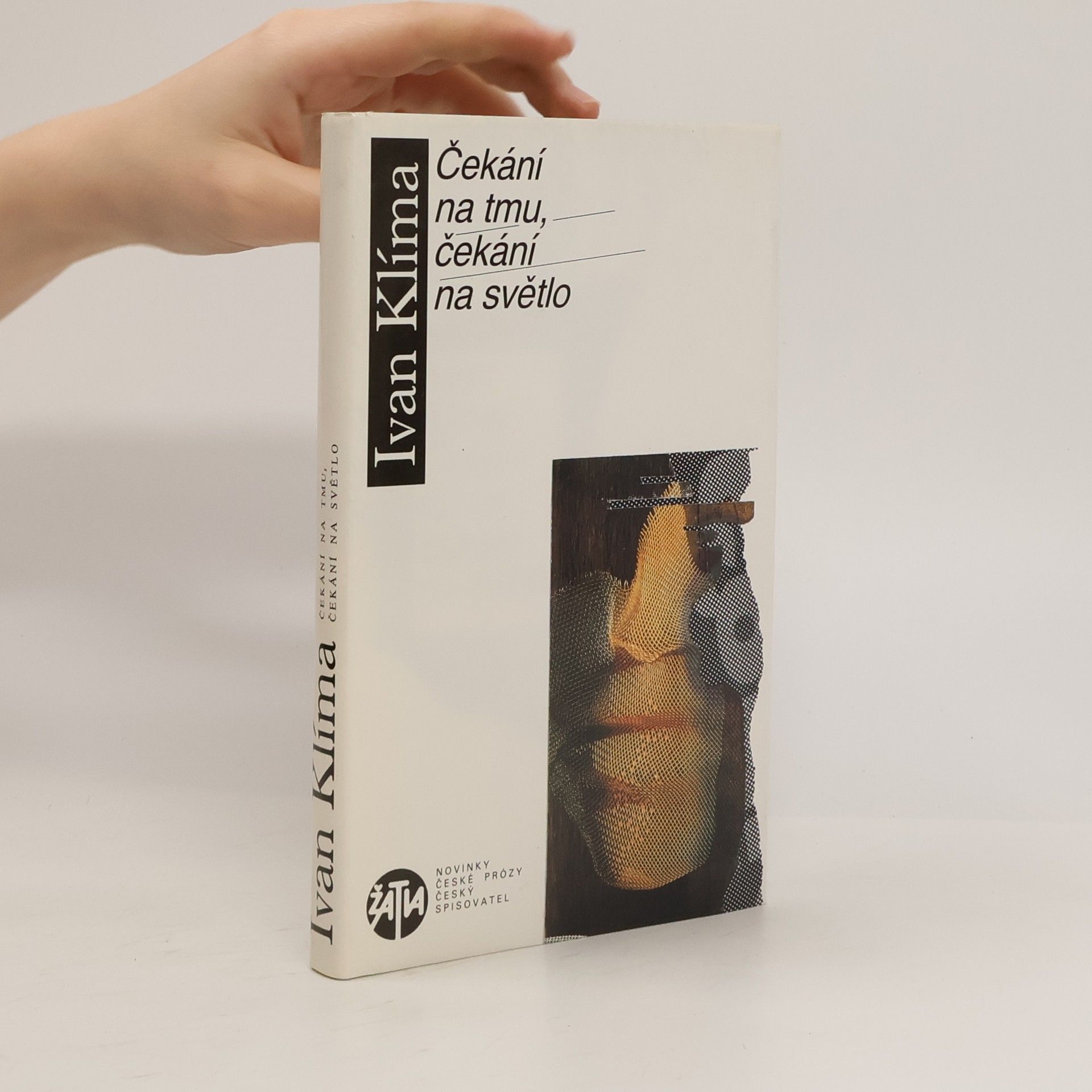 Ivan Klíma Čekání na tmu, čekání na světlo