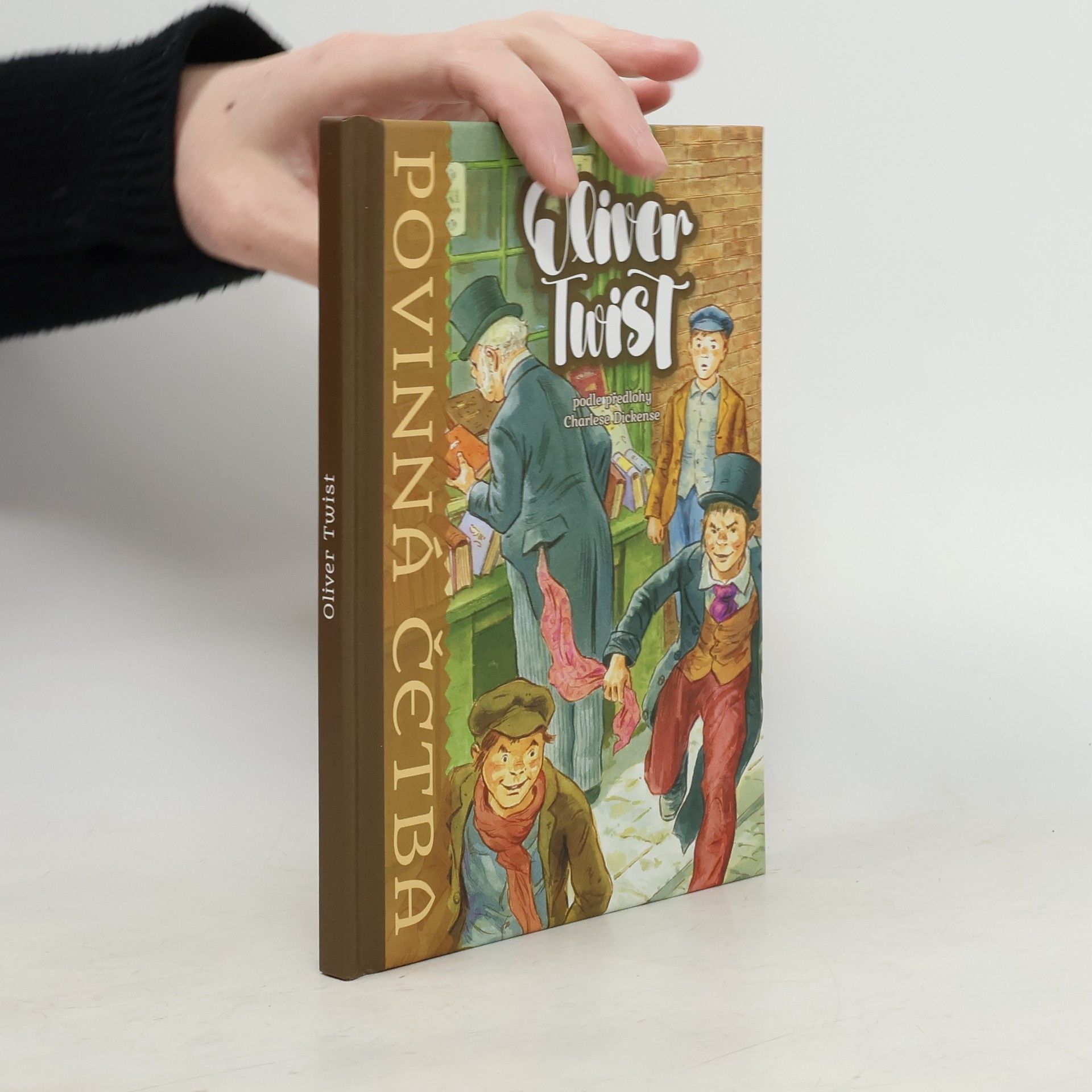 Collectif d'auteurs Povinná četba Oliver Twist