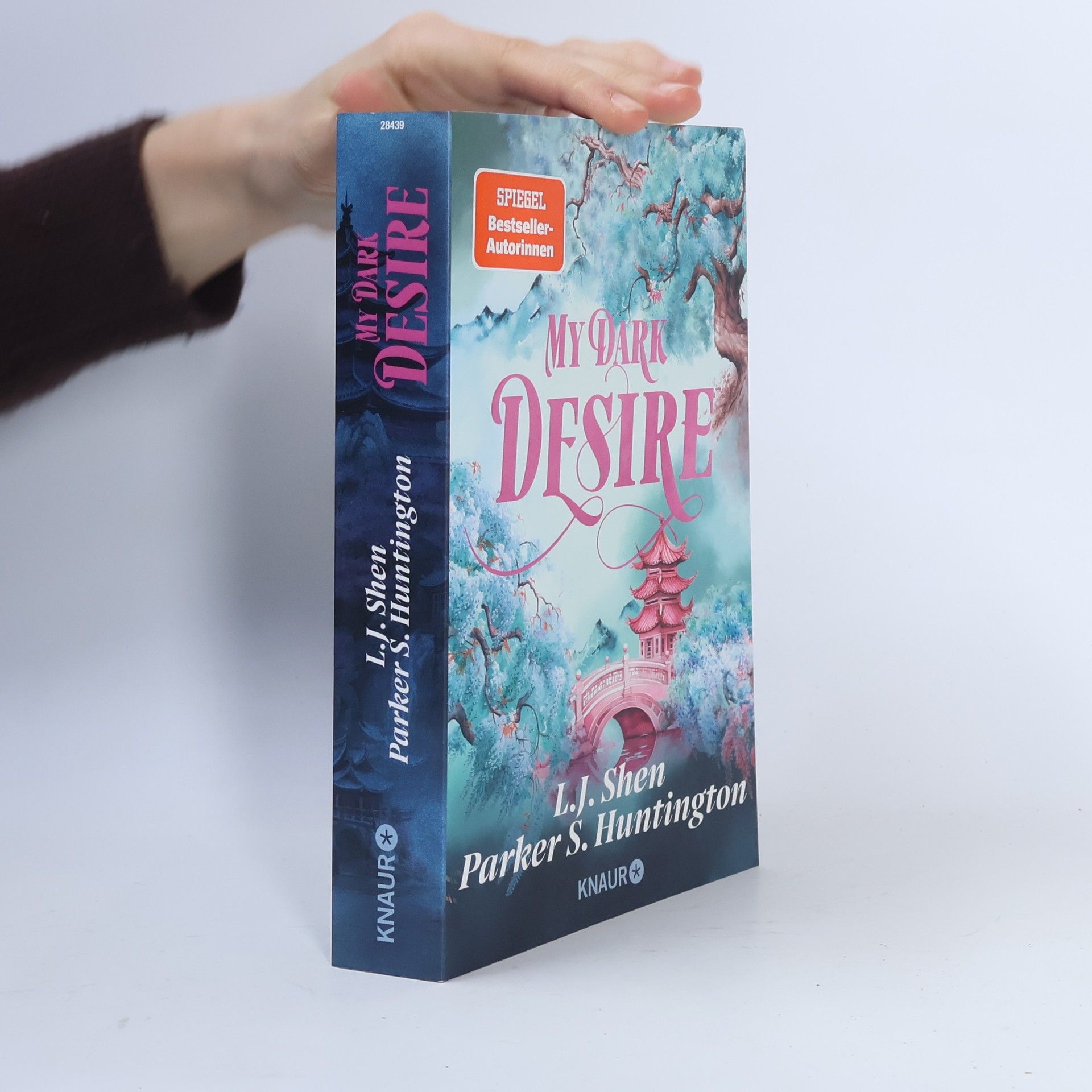 L. J. Shen My Dark Desire