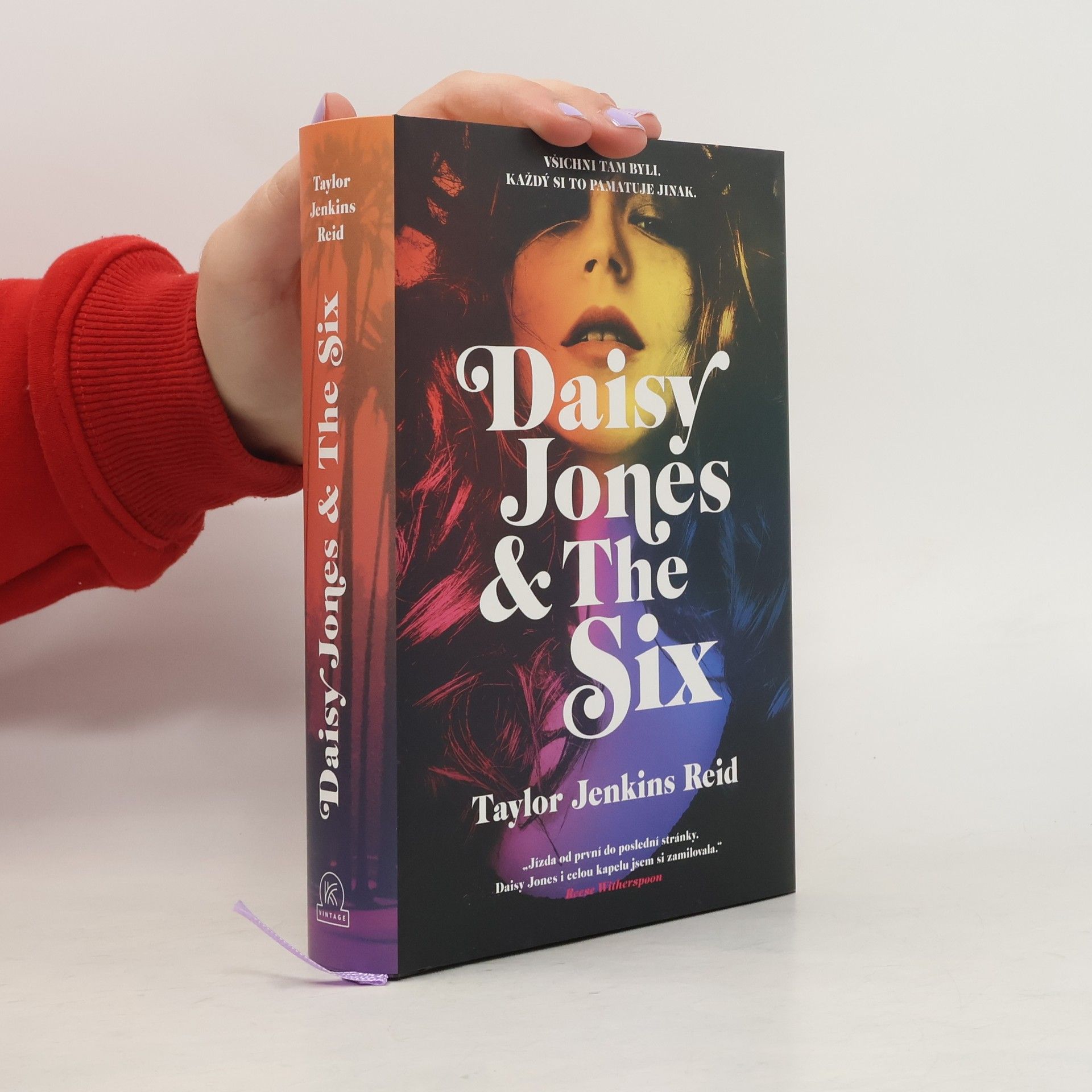 Taylor Jenkins Reid Daisy Jones & The Six