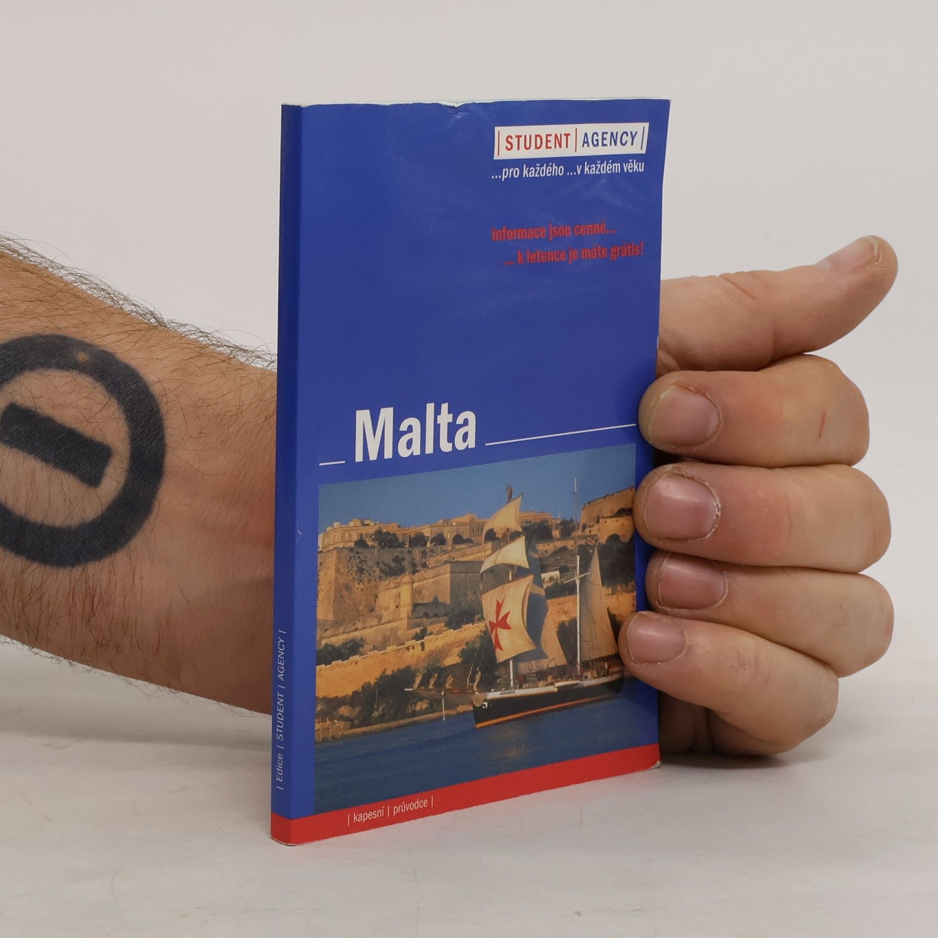 Lindsay Bennett Malta