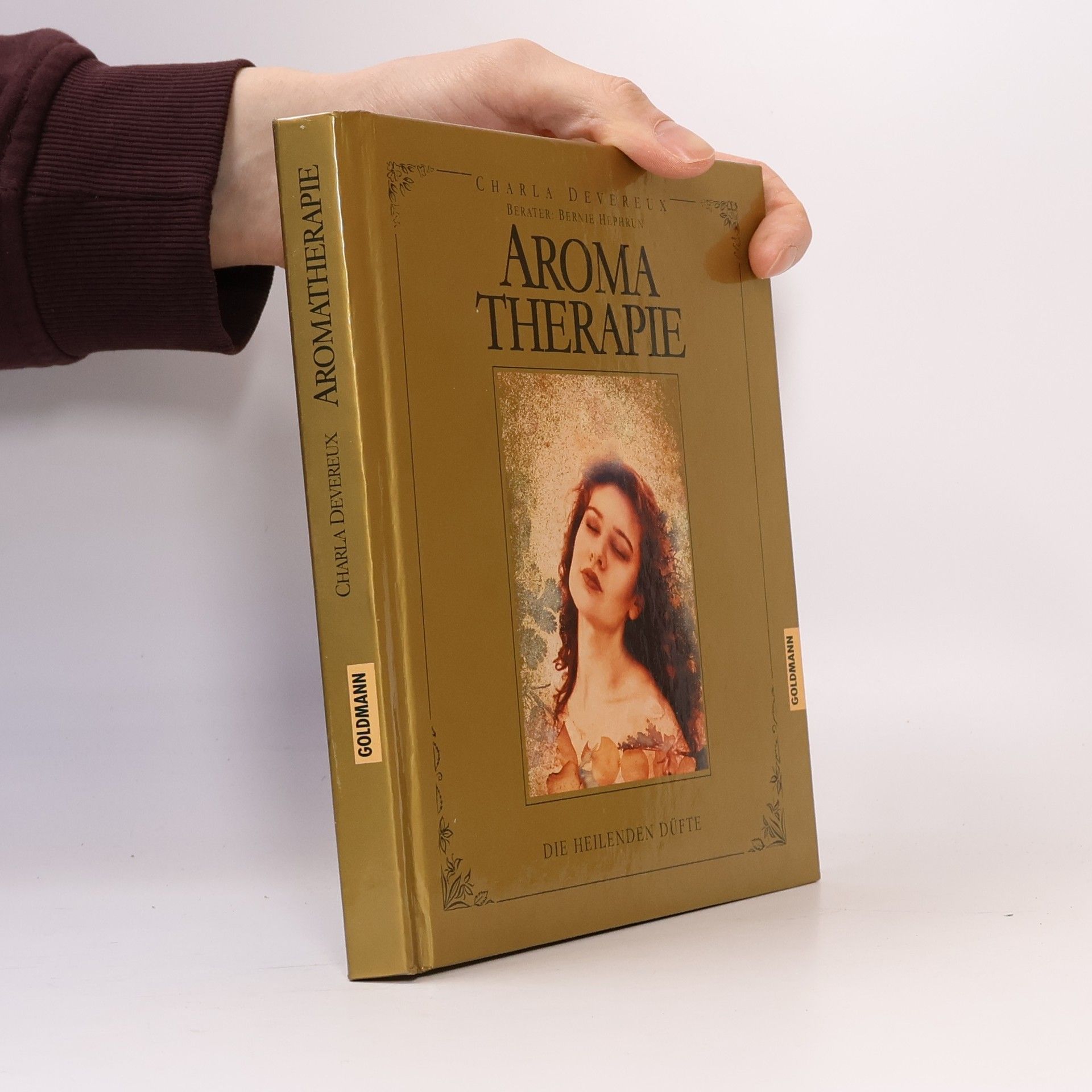 Charla Devereux Aroma-Therapie