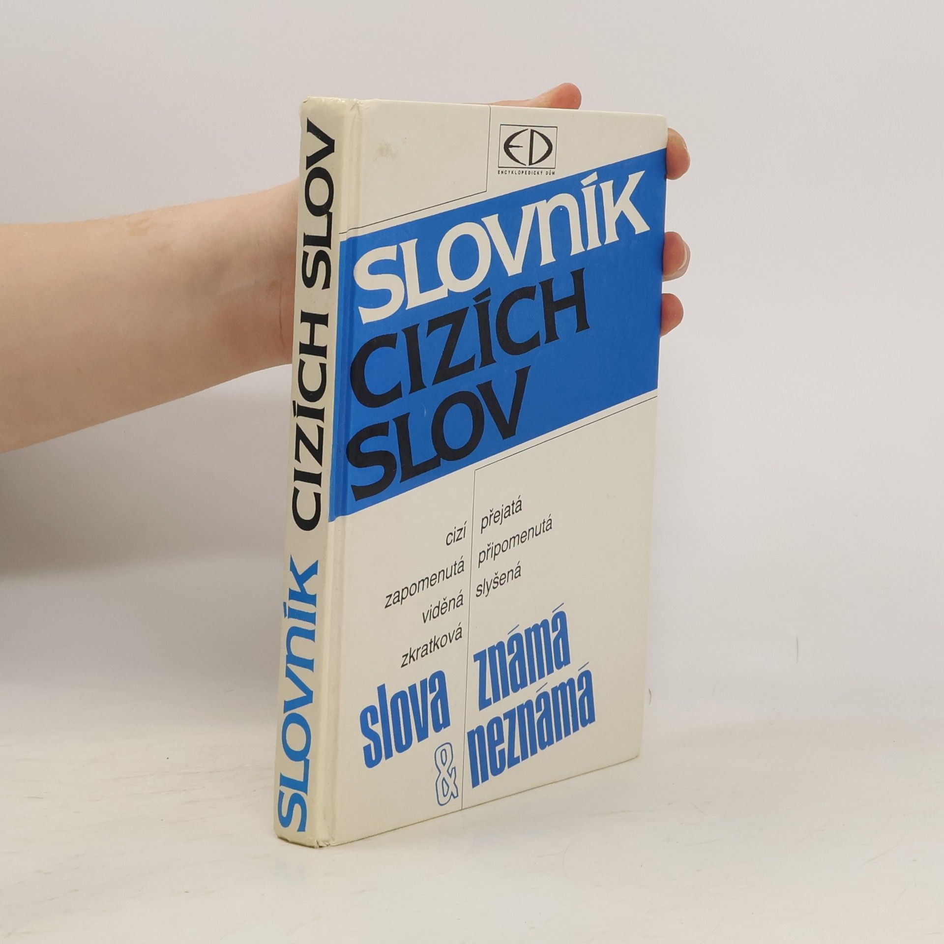 Kolektiv autorů Slovník cizích slov