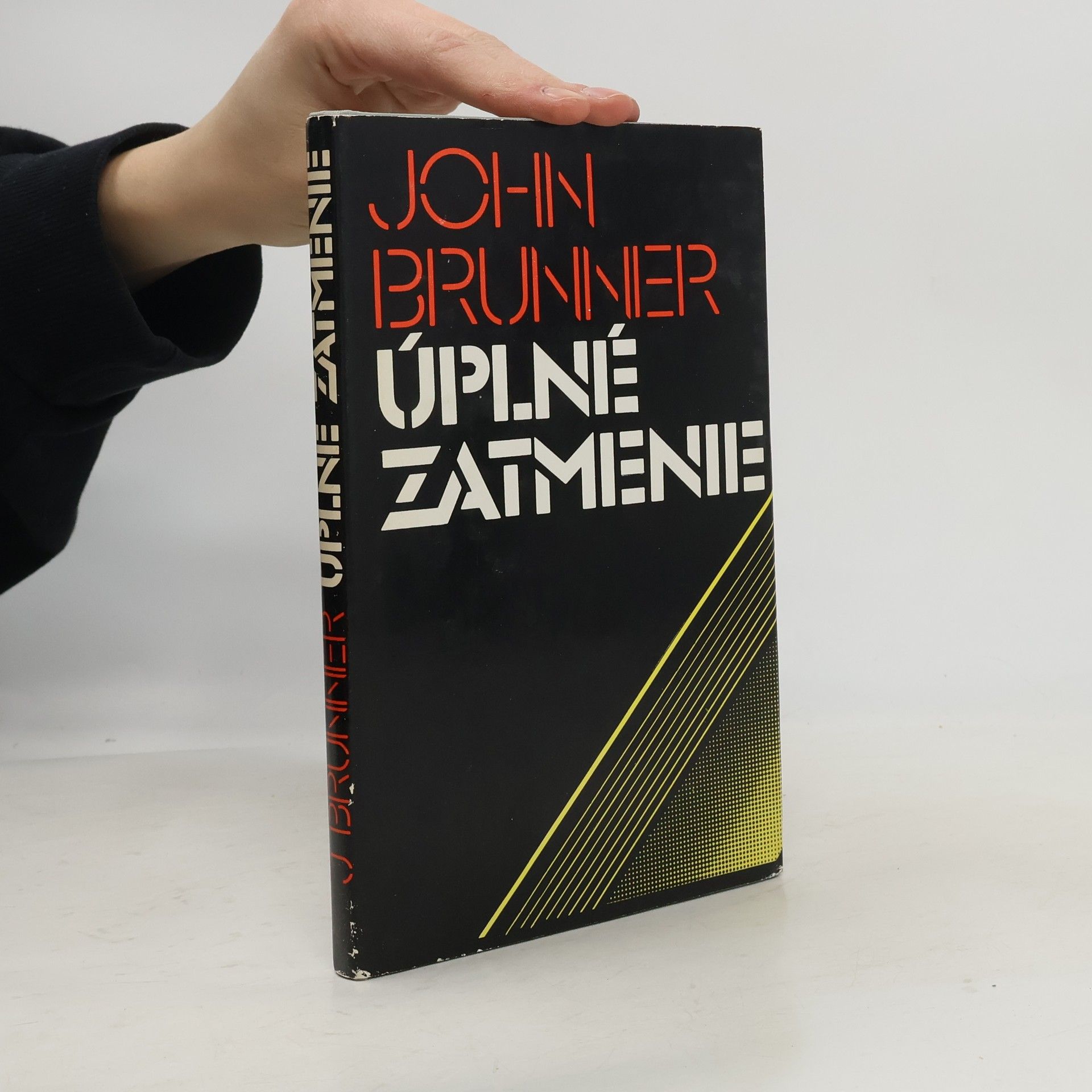 John Brunner Úplné zatmenie