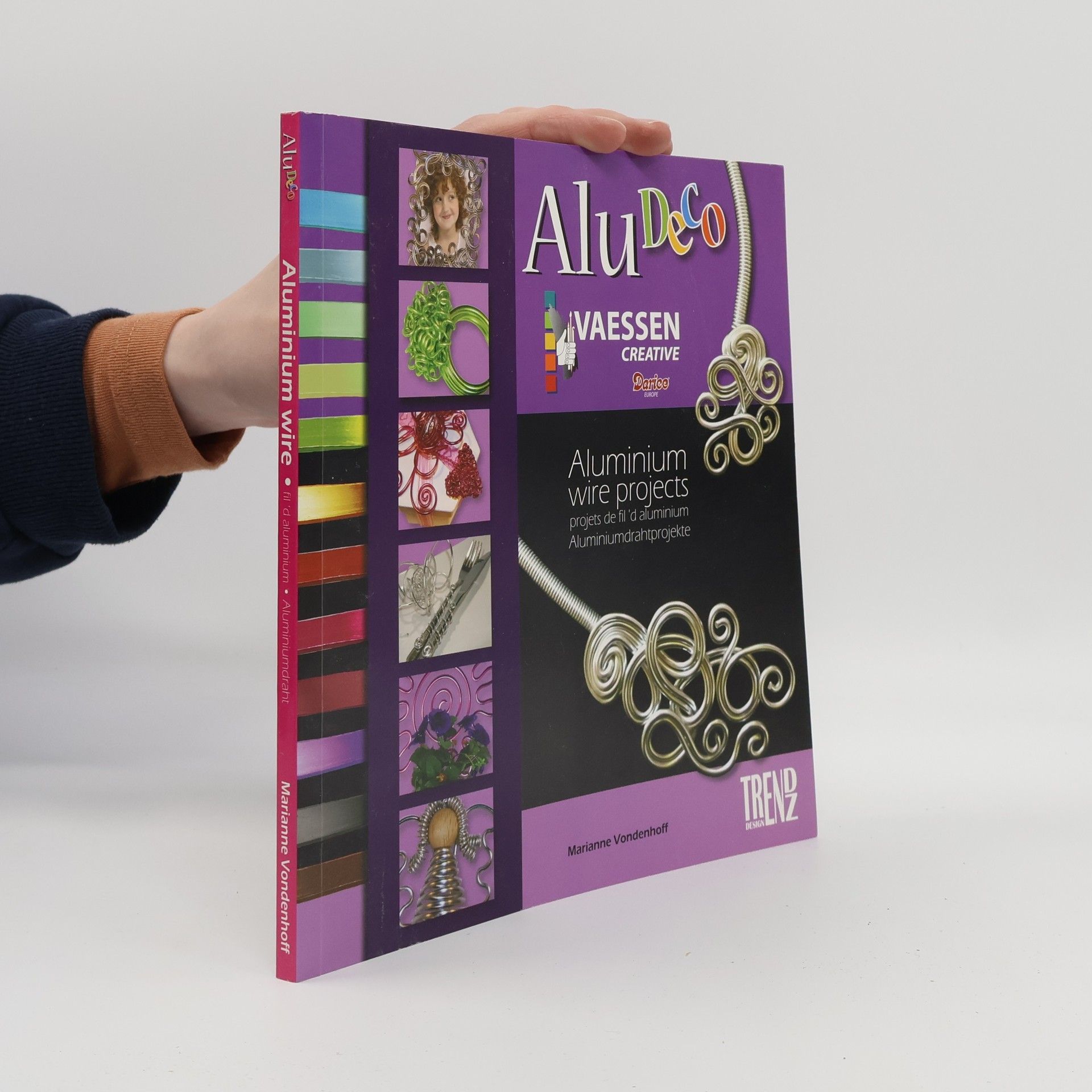 Marianne Vondenhoff Aluminium Wire Projects