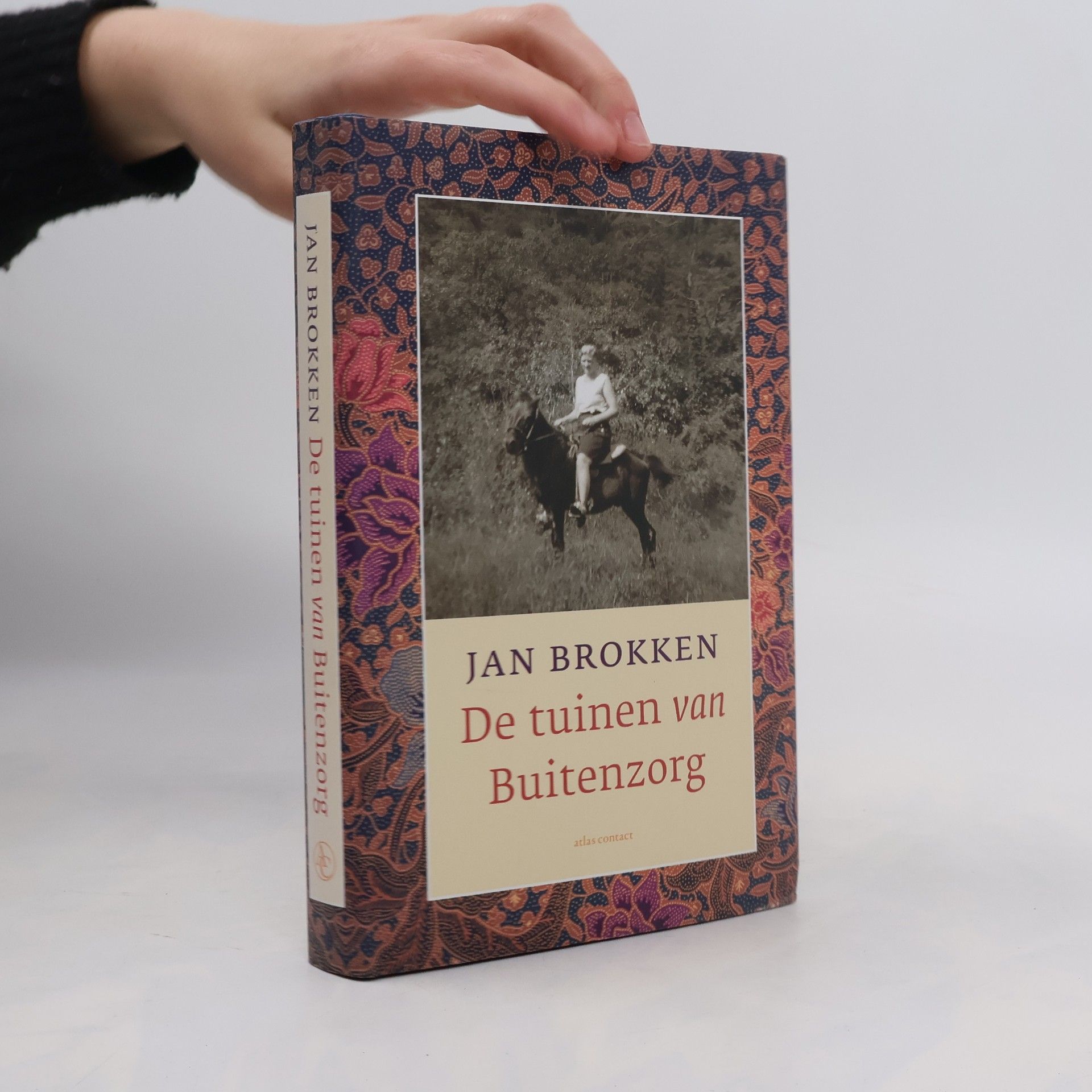 Jan Brokken De tuinen van Buitenzorg