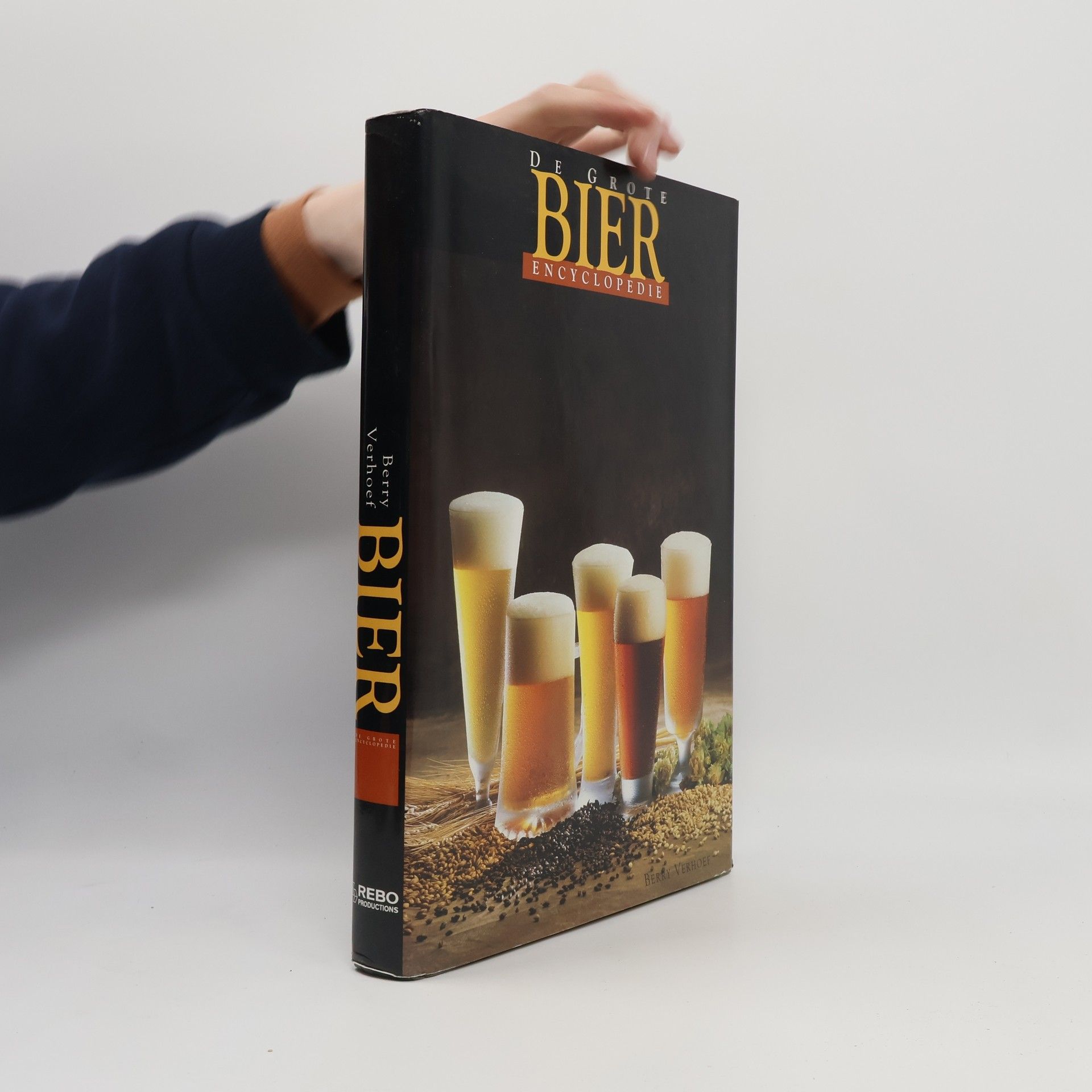 Esther Verhoef De grote bier encyclopedie