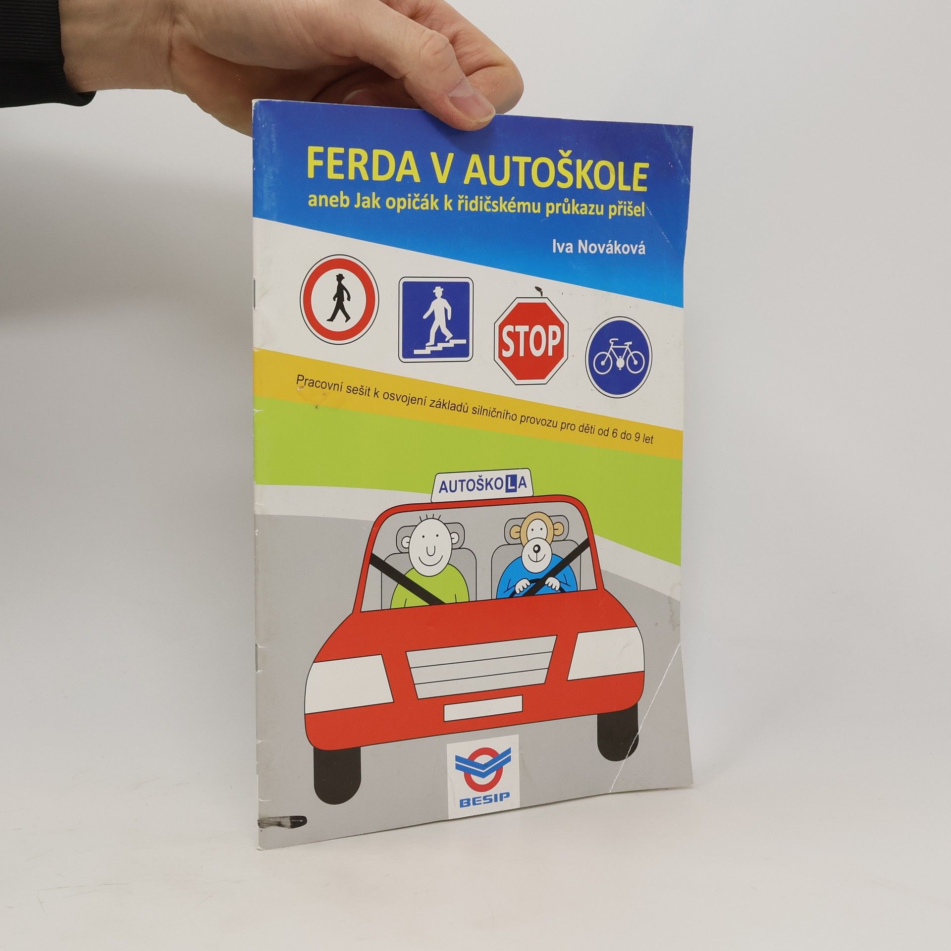 Iva Nováková Ferda v Autoškole aneb Jak opičák k řidičskému průkazu přišel