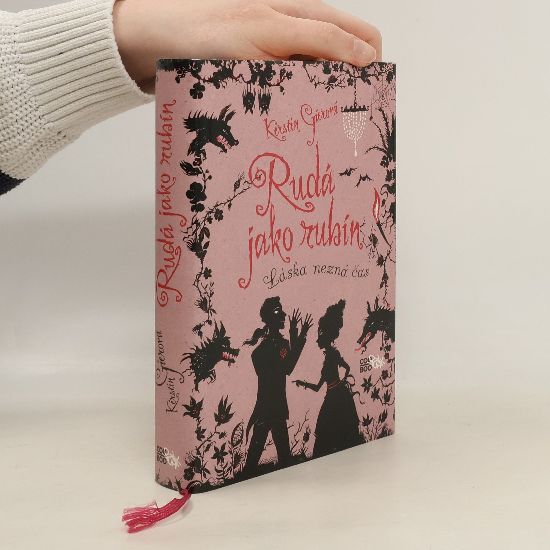 Kerstin Gier Rudá jako rubín