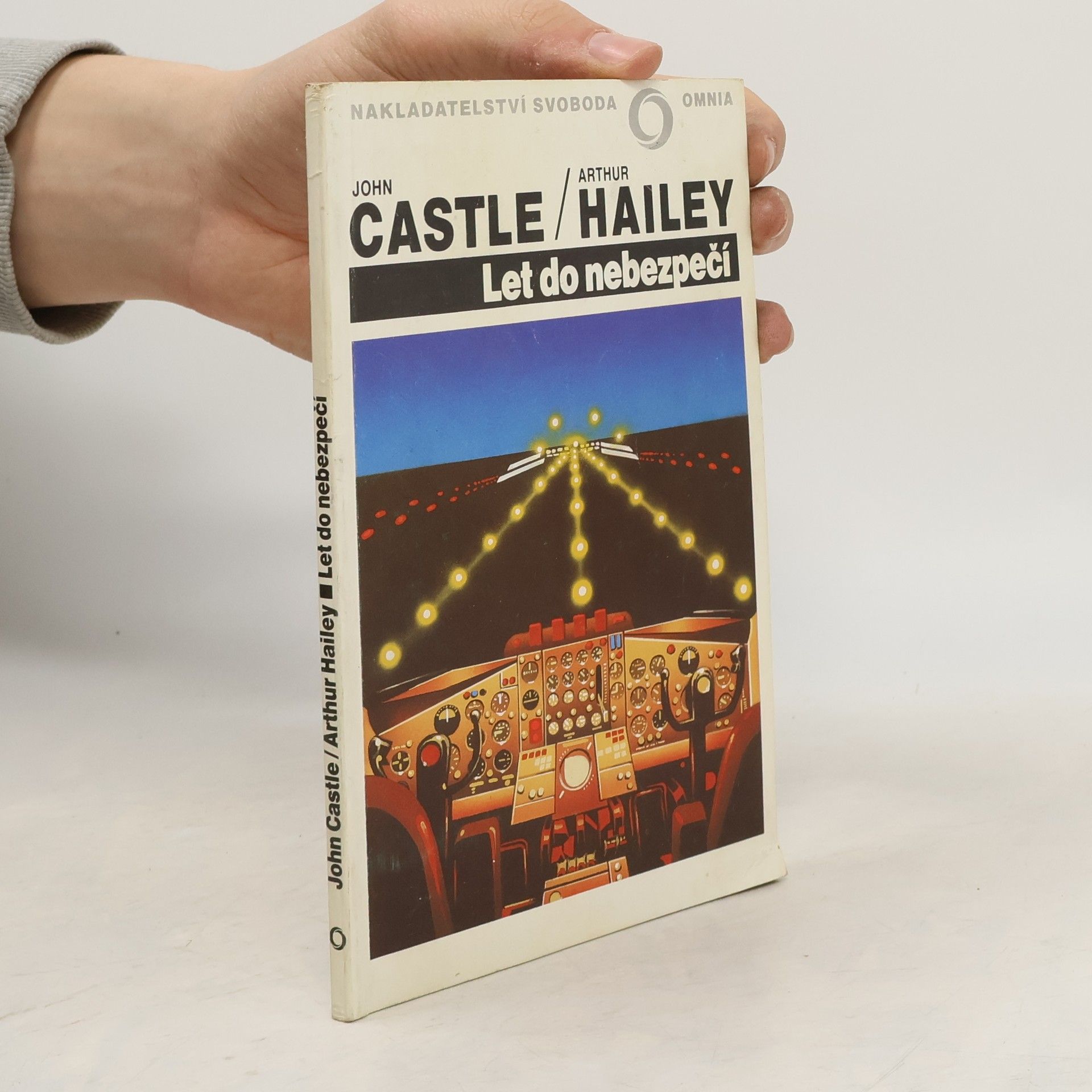 John Castle Let do nebezpečí