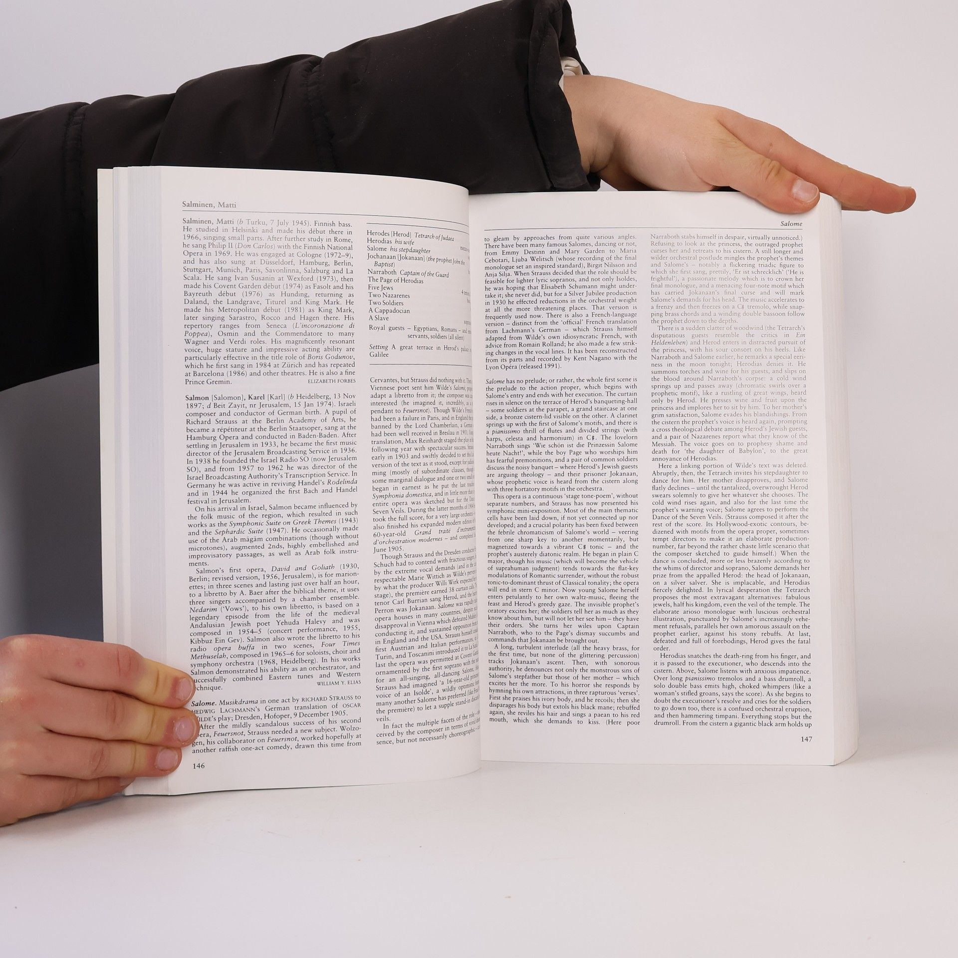 Stanley Sadie The New Grove Dictionary of Opera