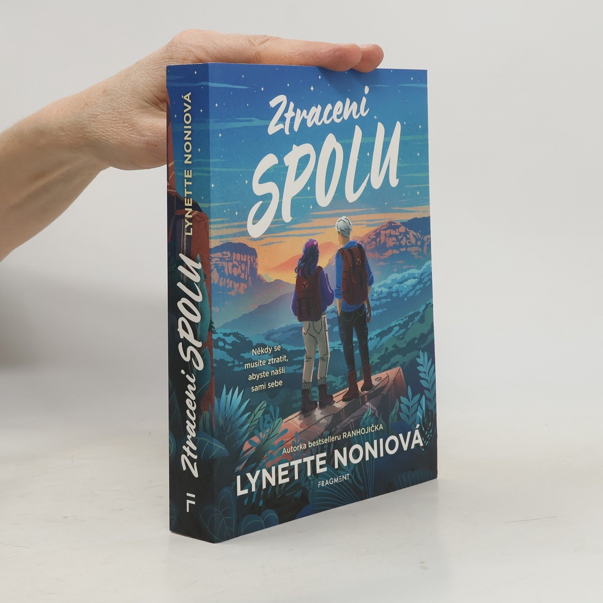 Lynette Noni Ztraceni spolu
