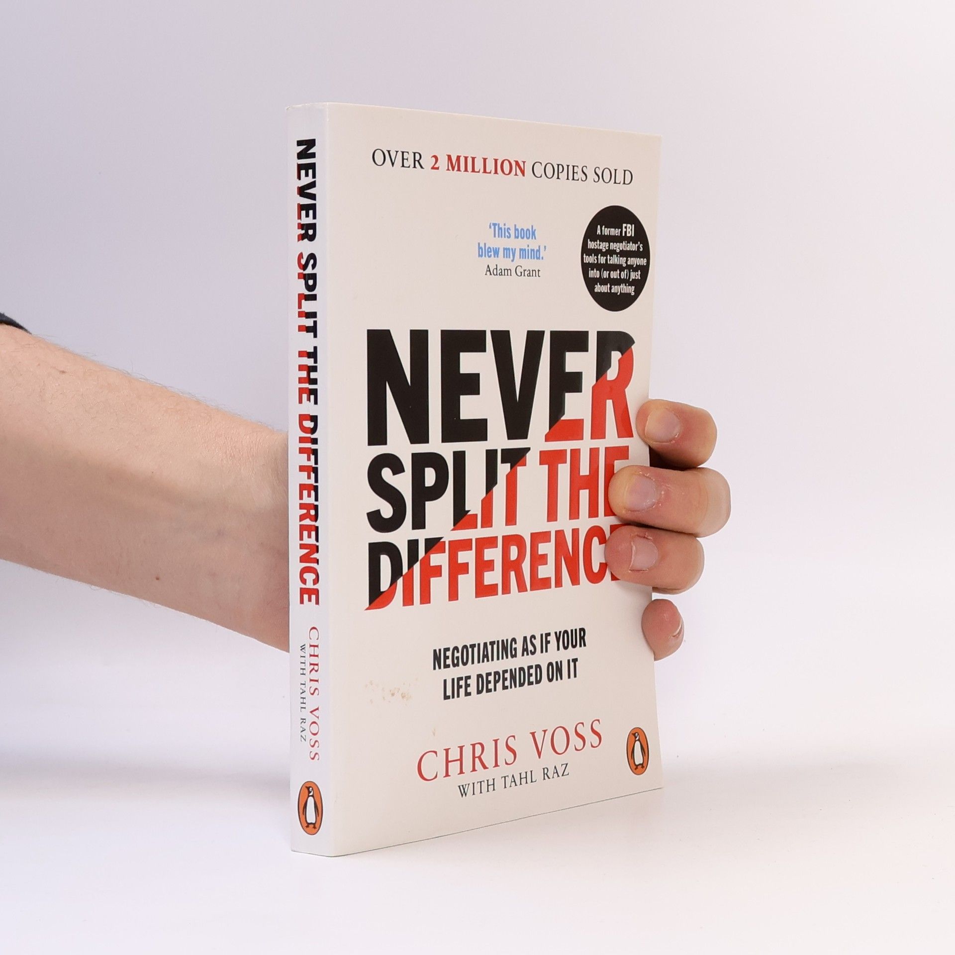 Christopher Voss Never split the difference