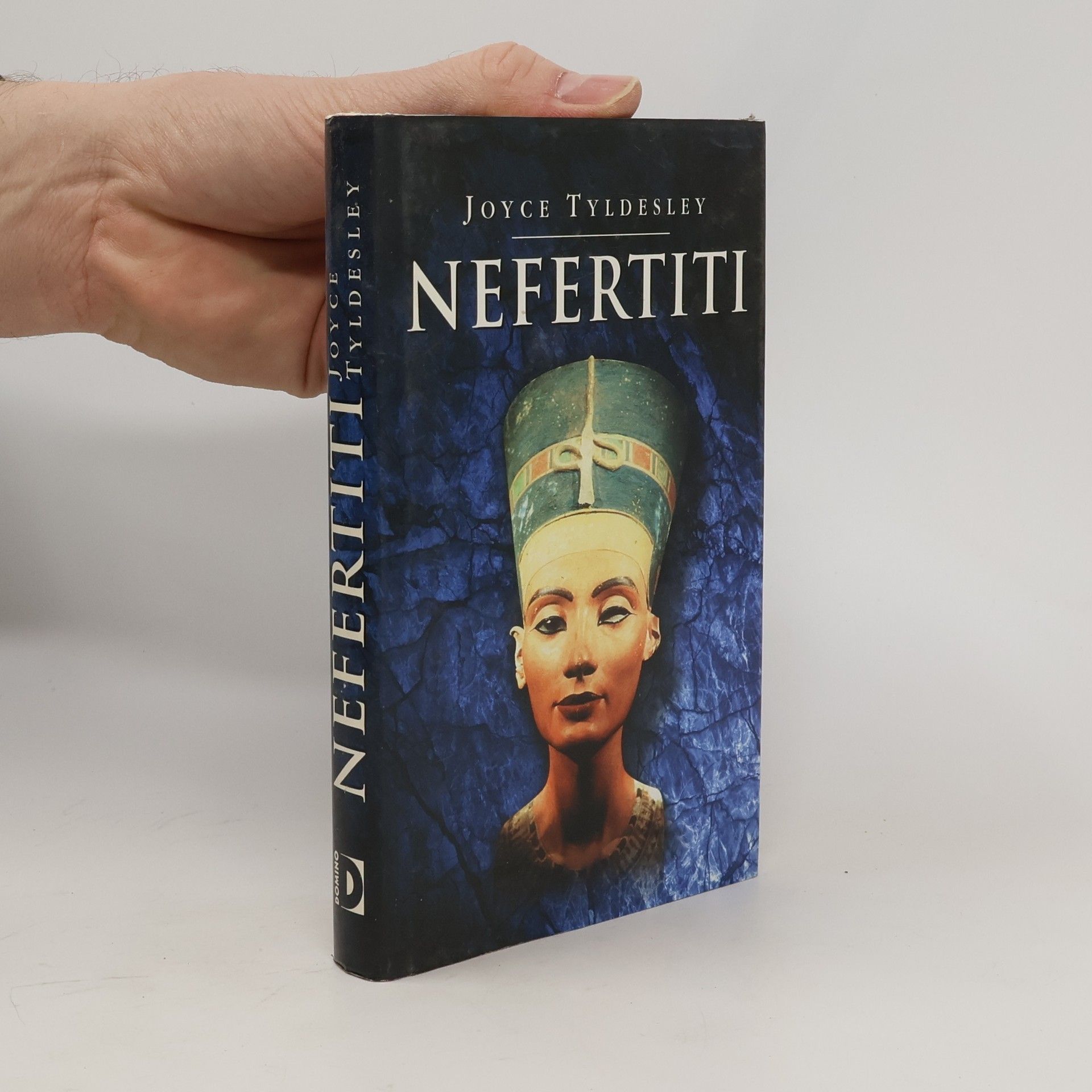 Joyce Tyldesley Nefertiti