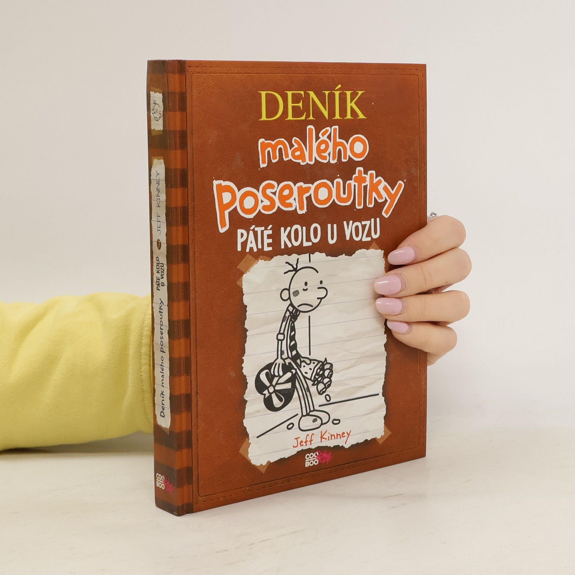 Jeff Kinney Deník malého poseroutky 7. Páté kolo u vozu