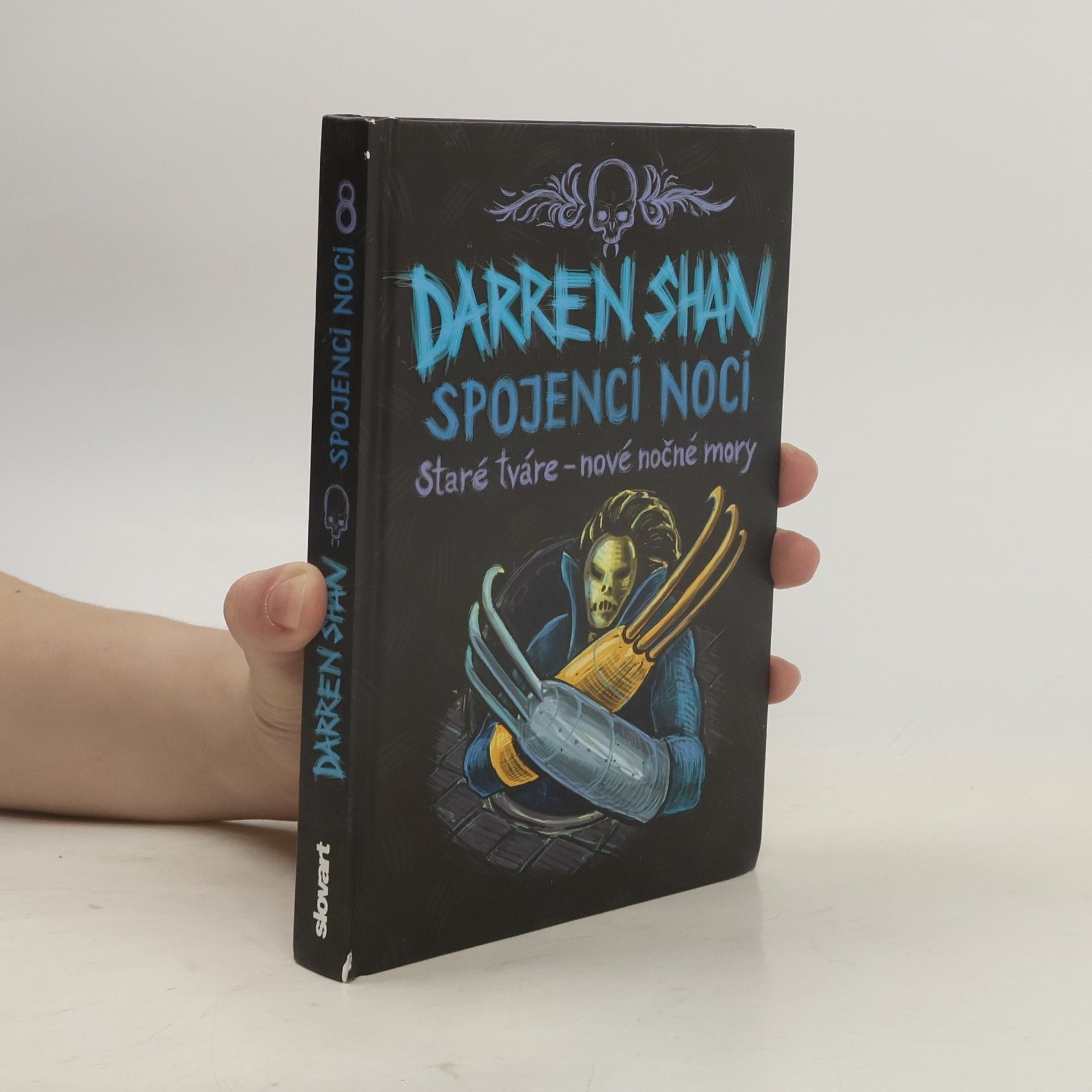 Darren O'Shaughnessy Příběhy Darrena Shana 8. Spojenci noci