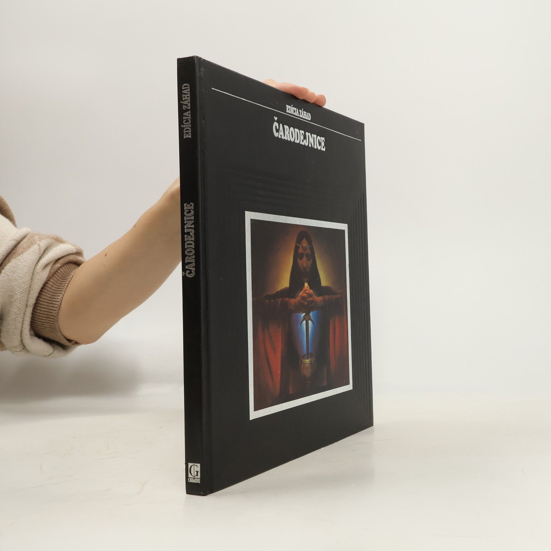 Janet P. Cave Čarodejnice