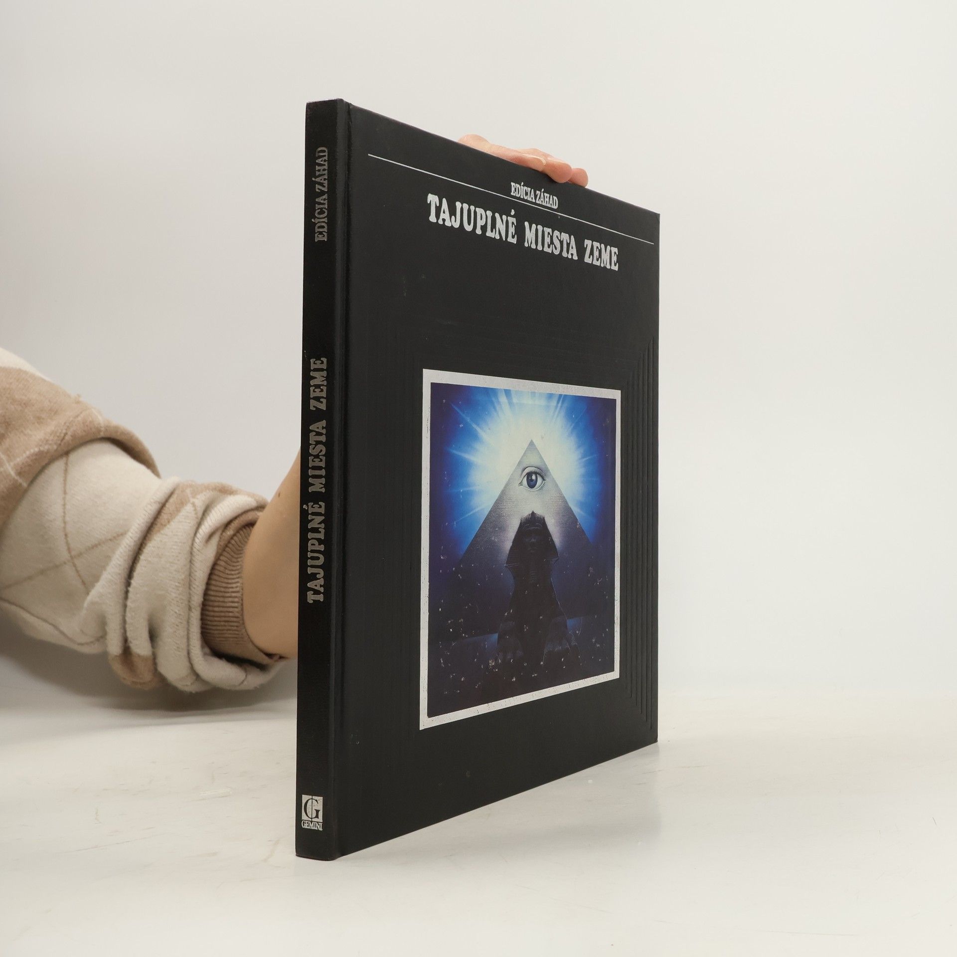Autorenkollektiv Tajuplné miesta zeme