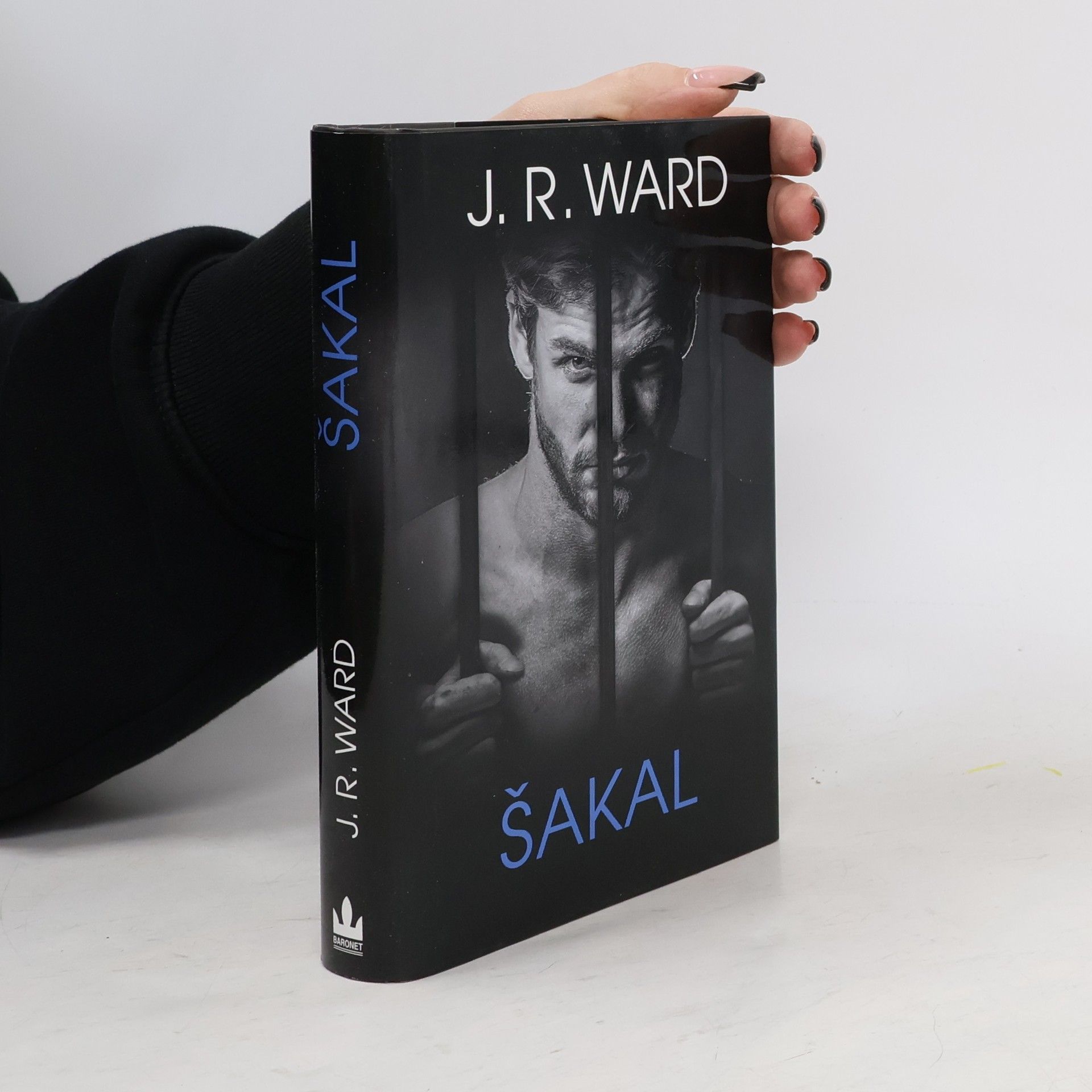 Jessica Rowley Pell Bird Blakemore Šakal