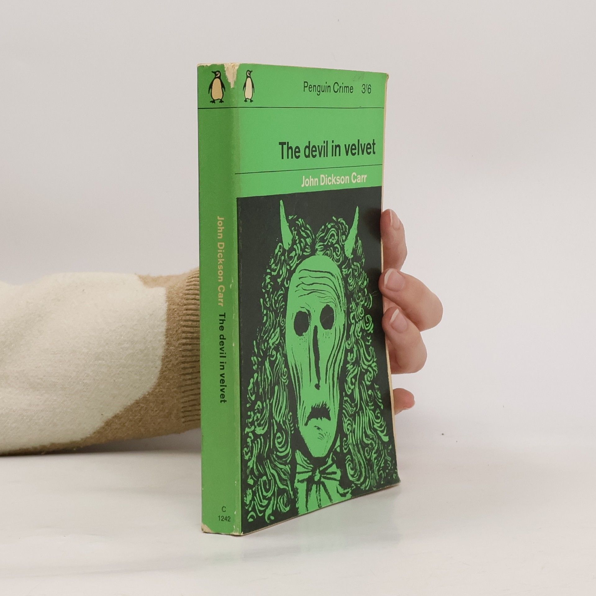 John Dickson Carr The Devil in Velvet