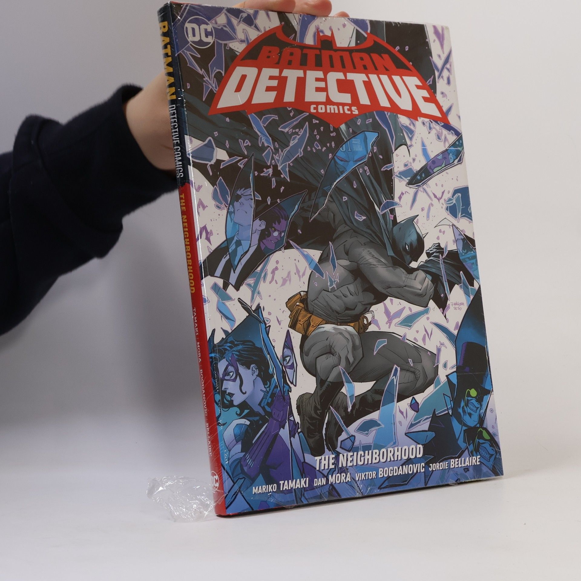 Mariko Tamaki Batman: Detective Comics Vol. 1: The Neighborhood