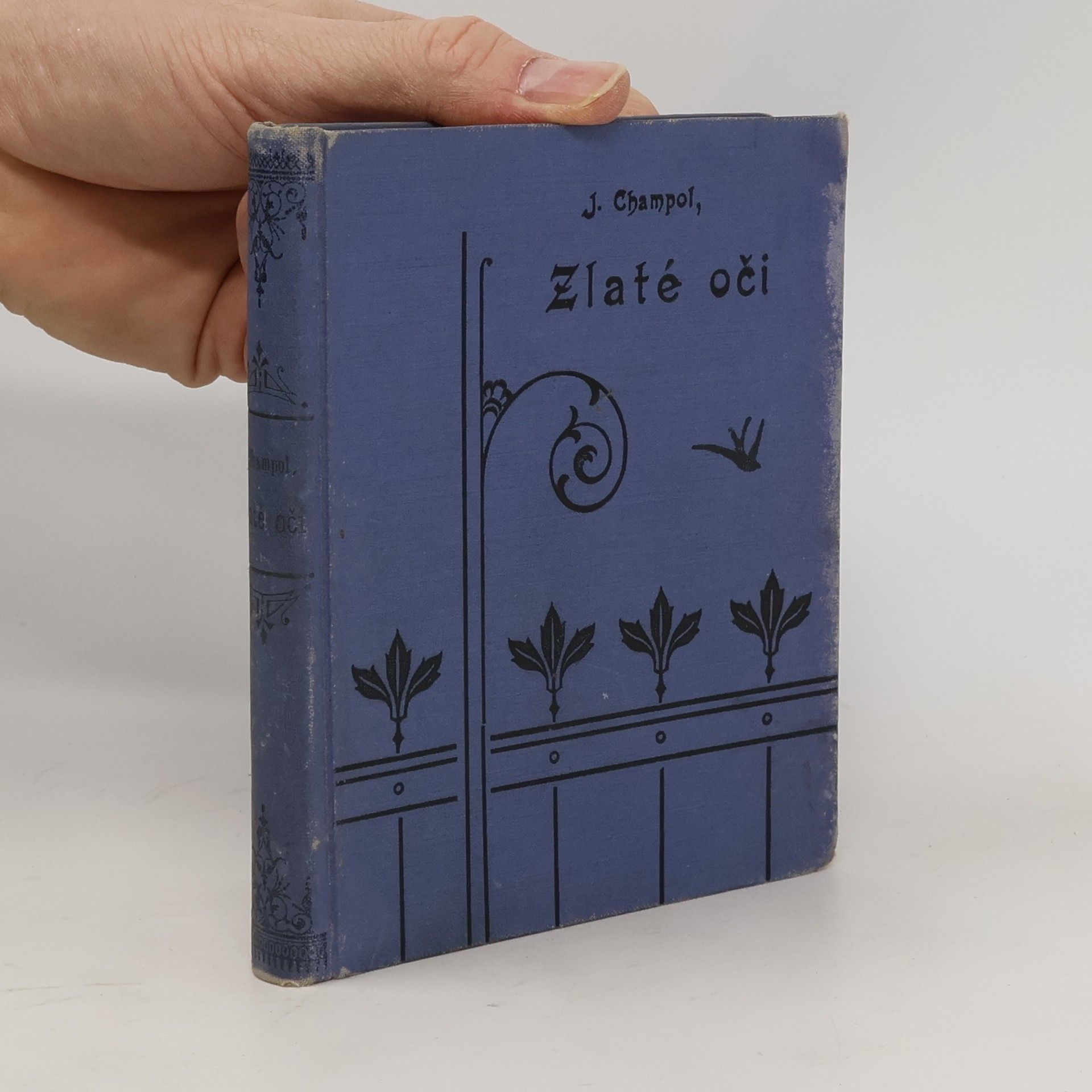 J. Champollion Zlaté oči