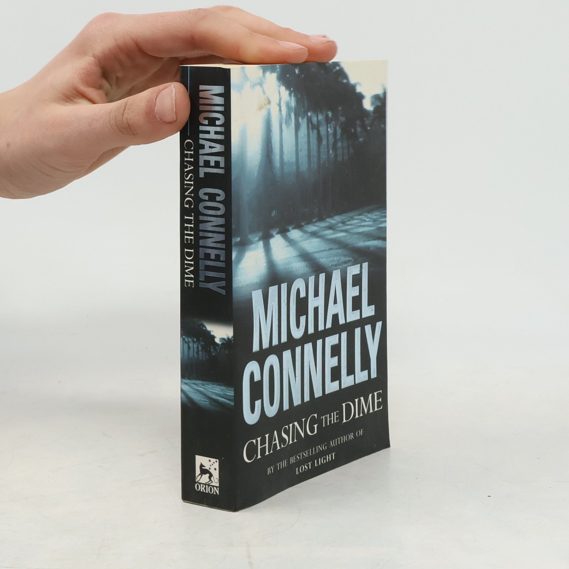 Michael Connelly Chasing the dime