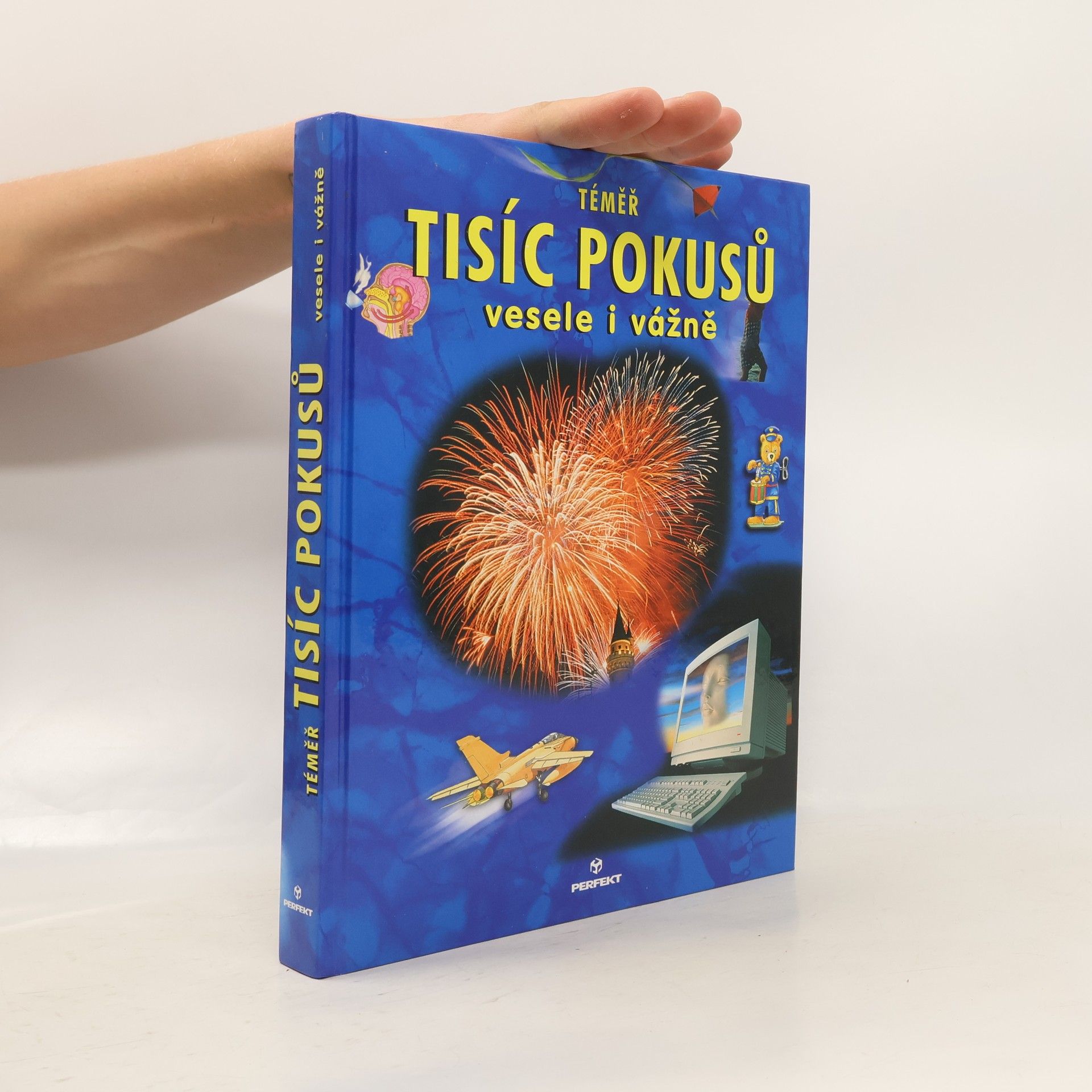 Autores varios Téměř tisíc pokusů: Vesele i vážně