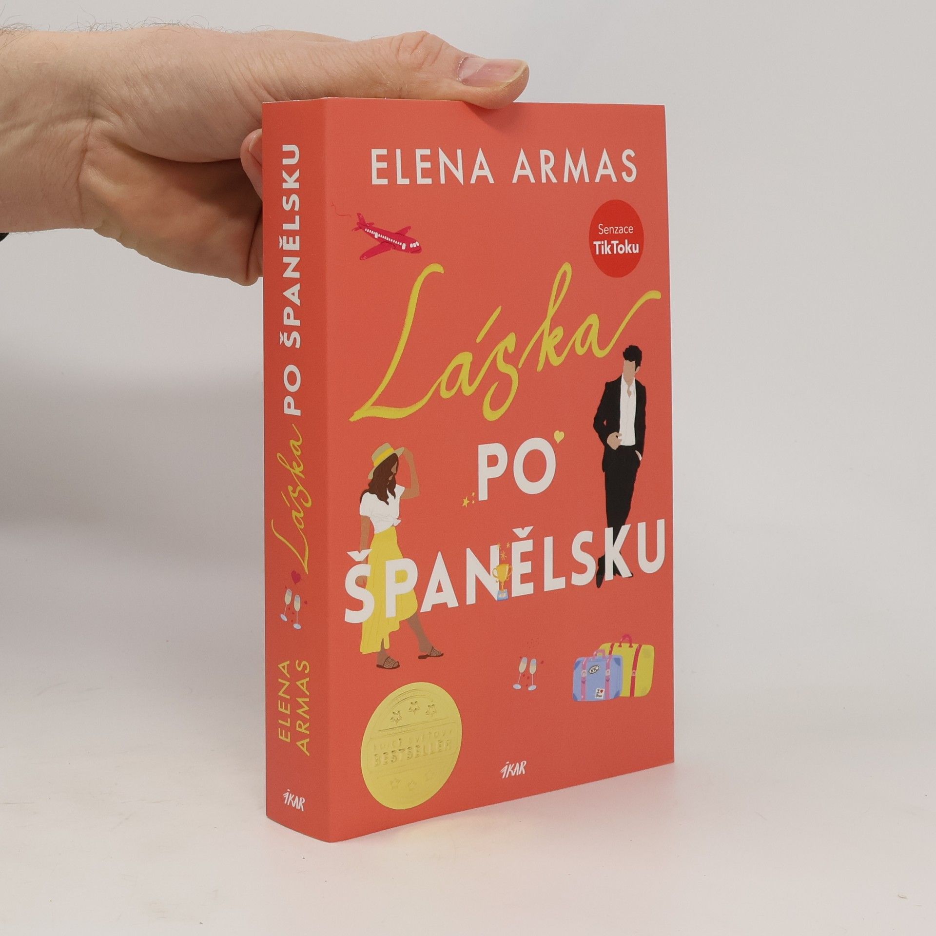 Elena Armas Láska po španělsku
