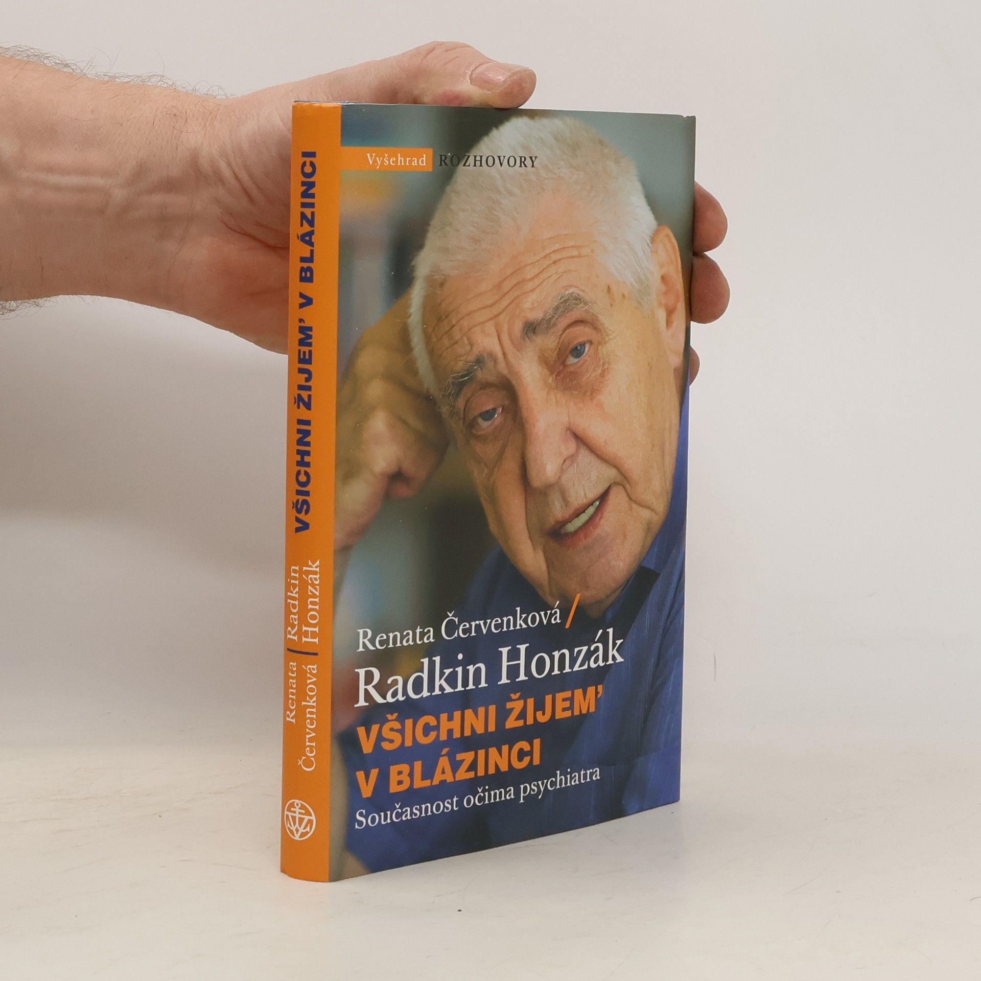 Všichni žijem' v blázinci