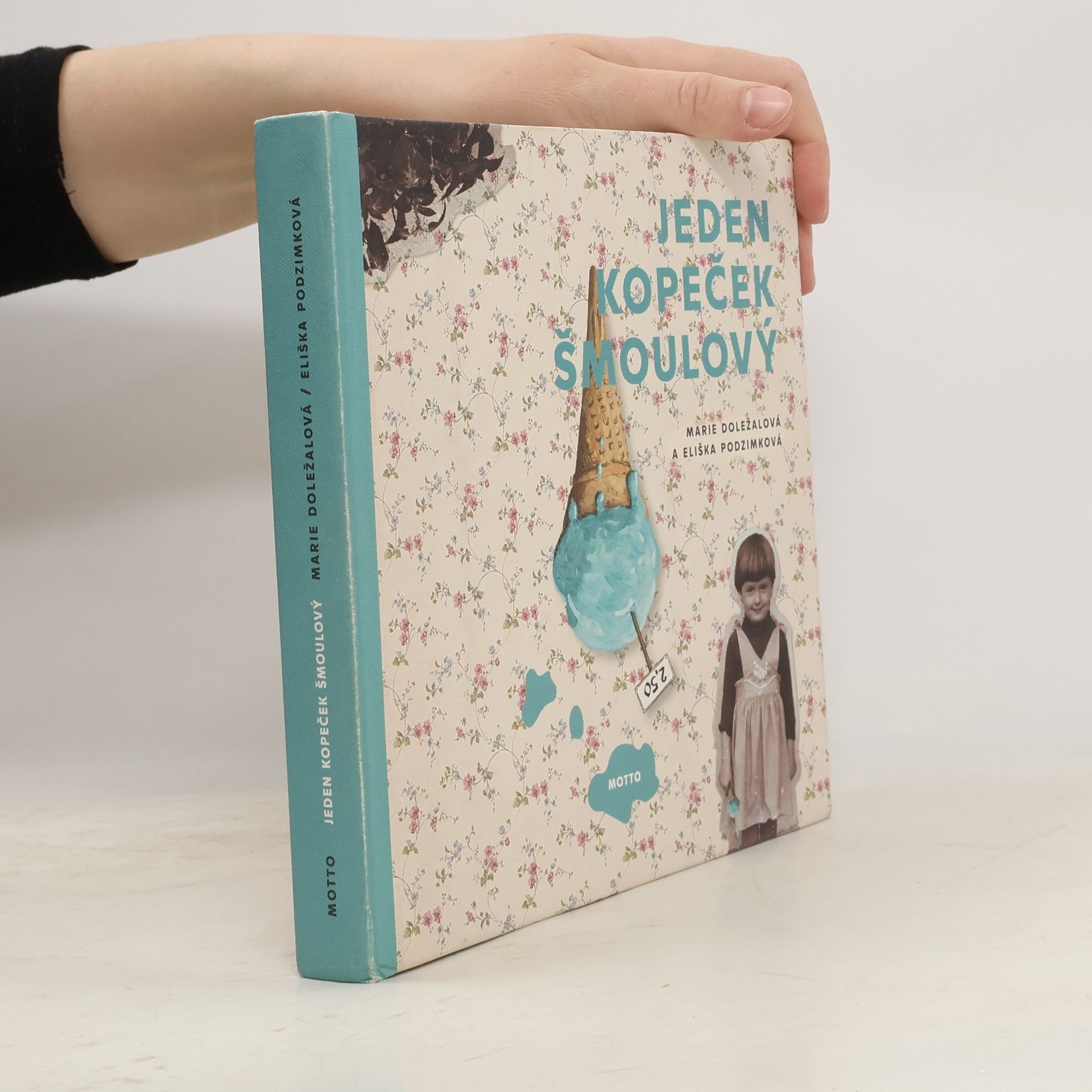 Marie Doležalová Jeden kopeček šmoulový