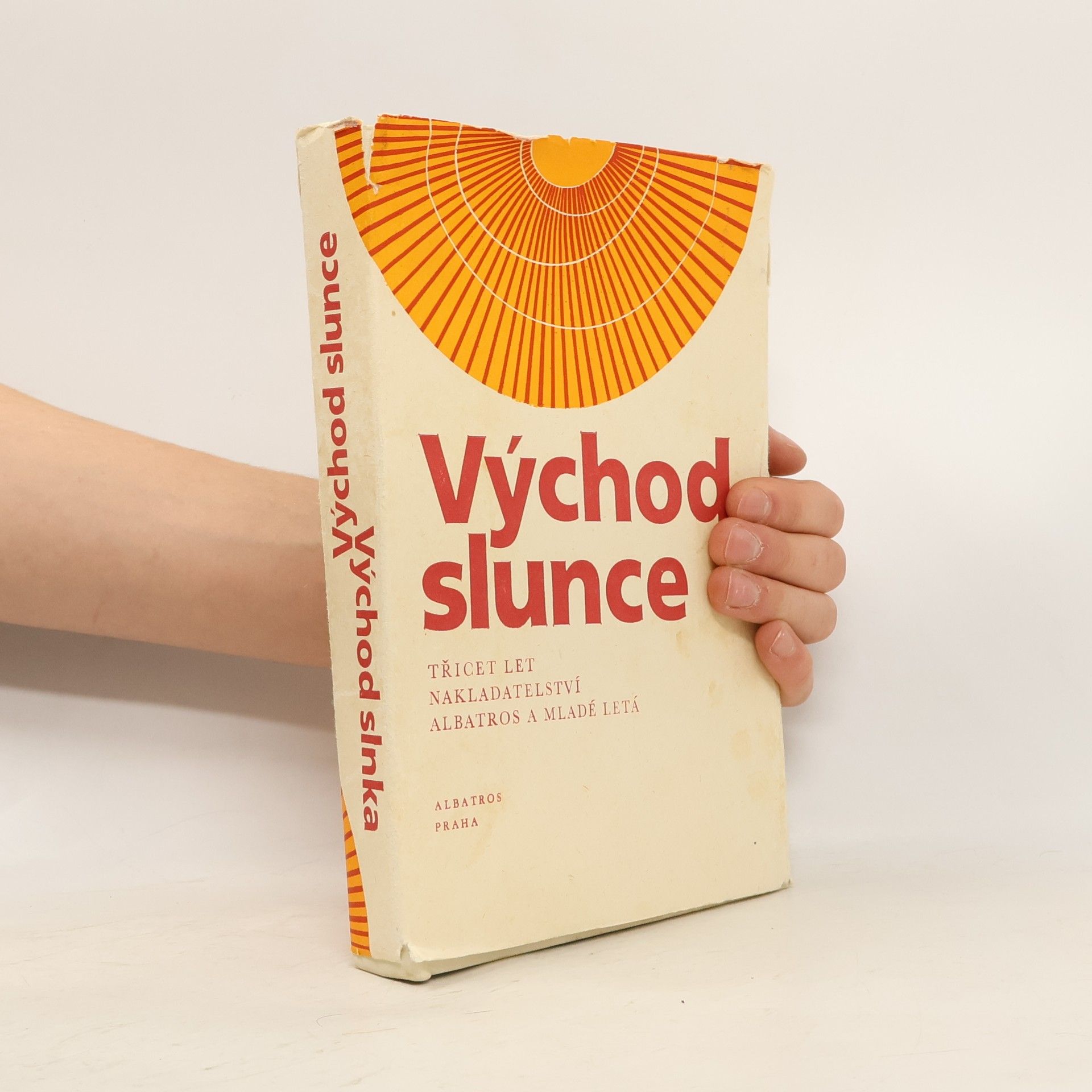 Alena Benešová Východ slunce