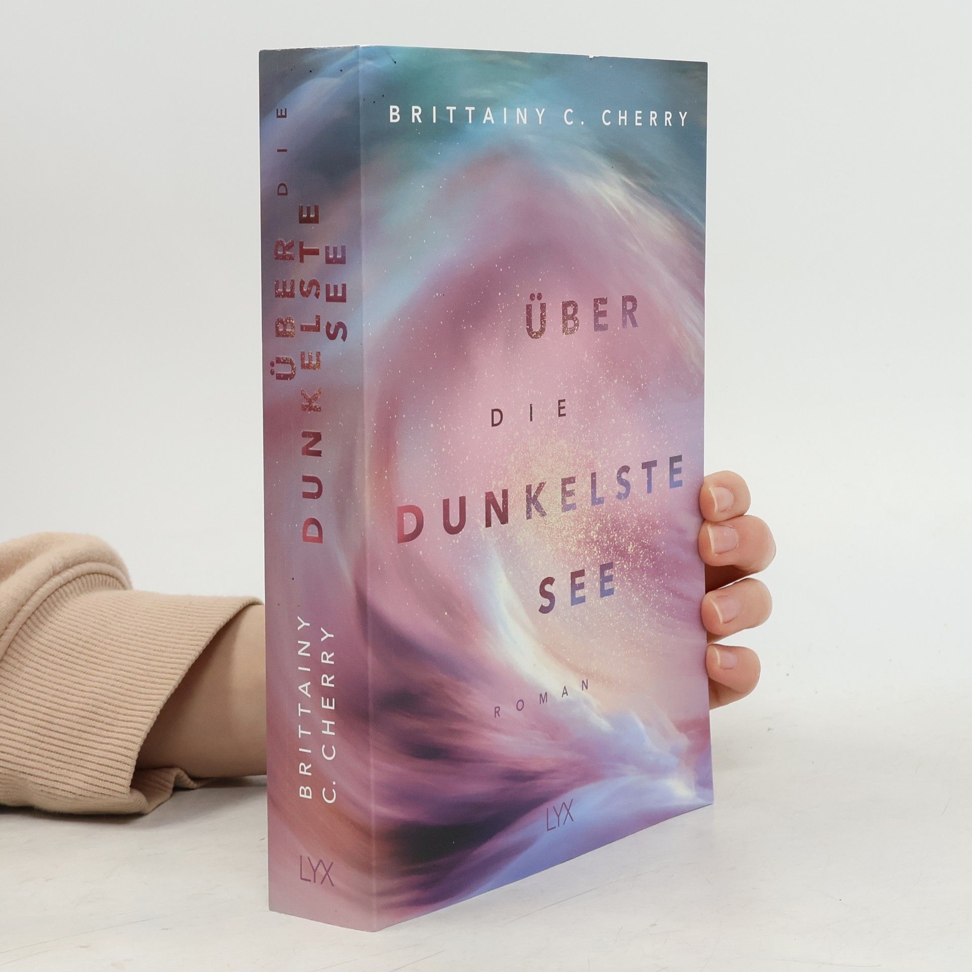 Brittainy C. Cherry Über die dunkelste See