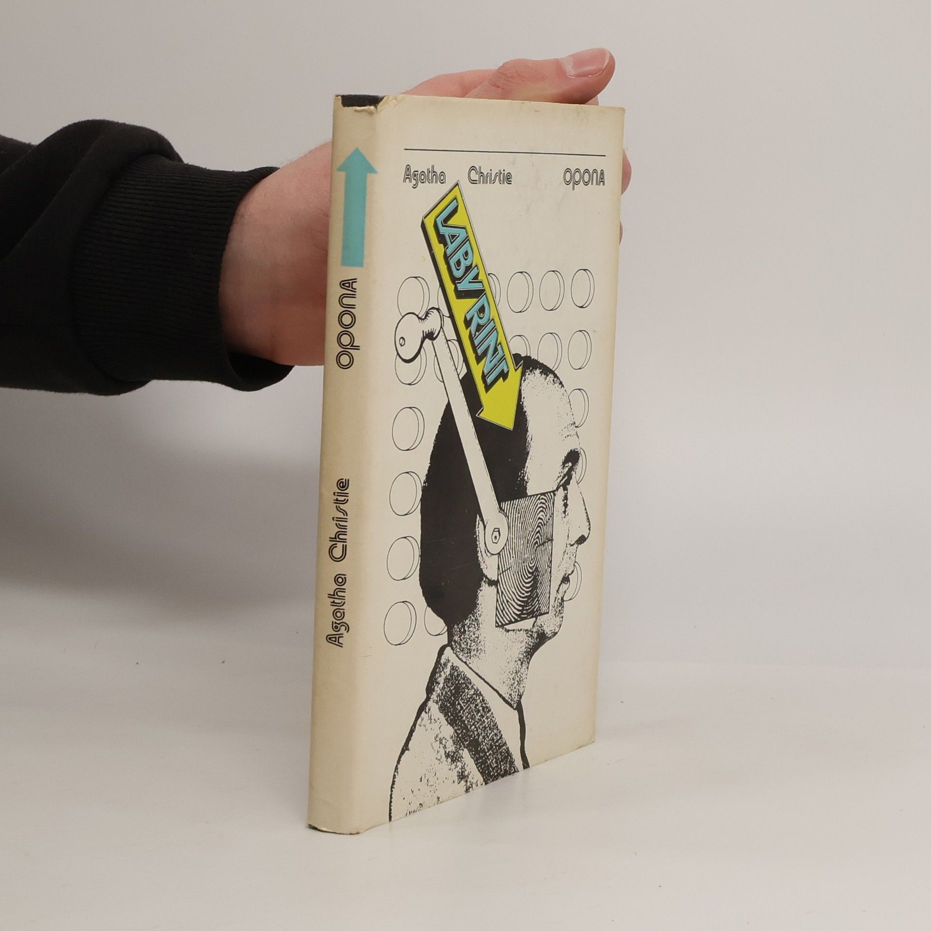 Agatha Christie Opona