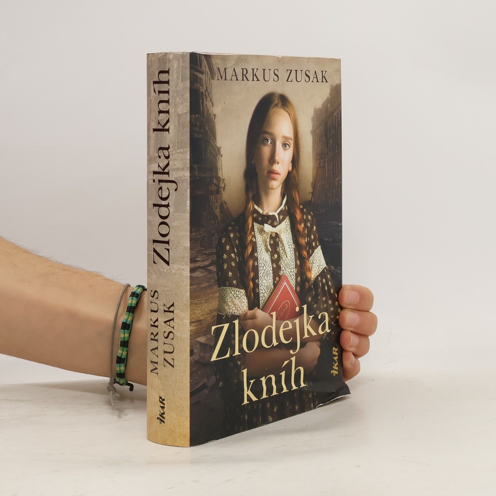 Markus Zusak Zlodejka kníh