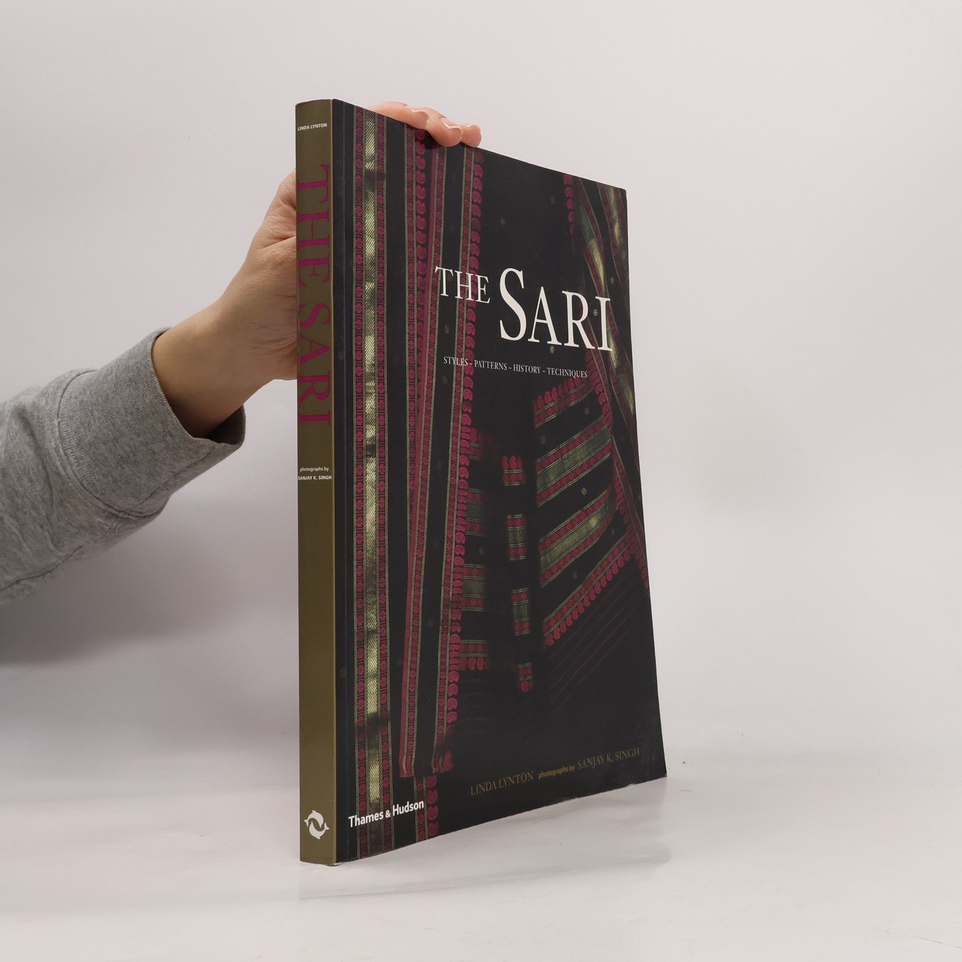 Linda Lynton The Sari