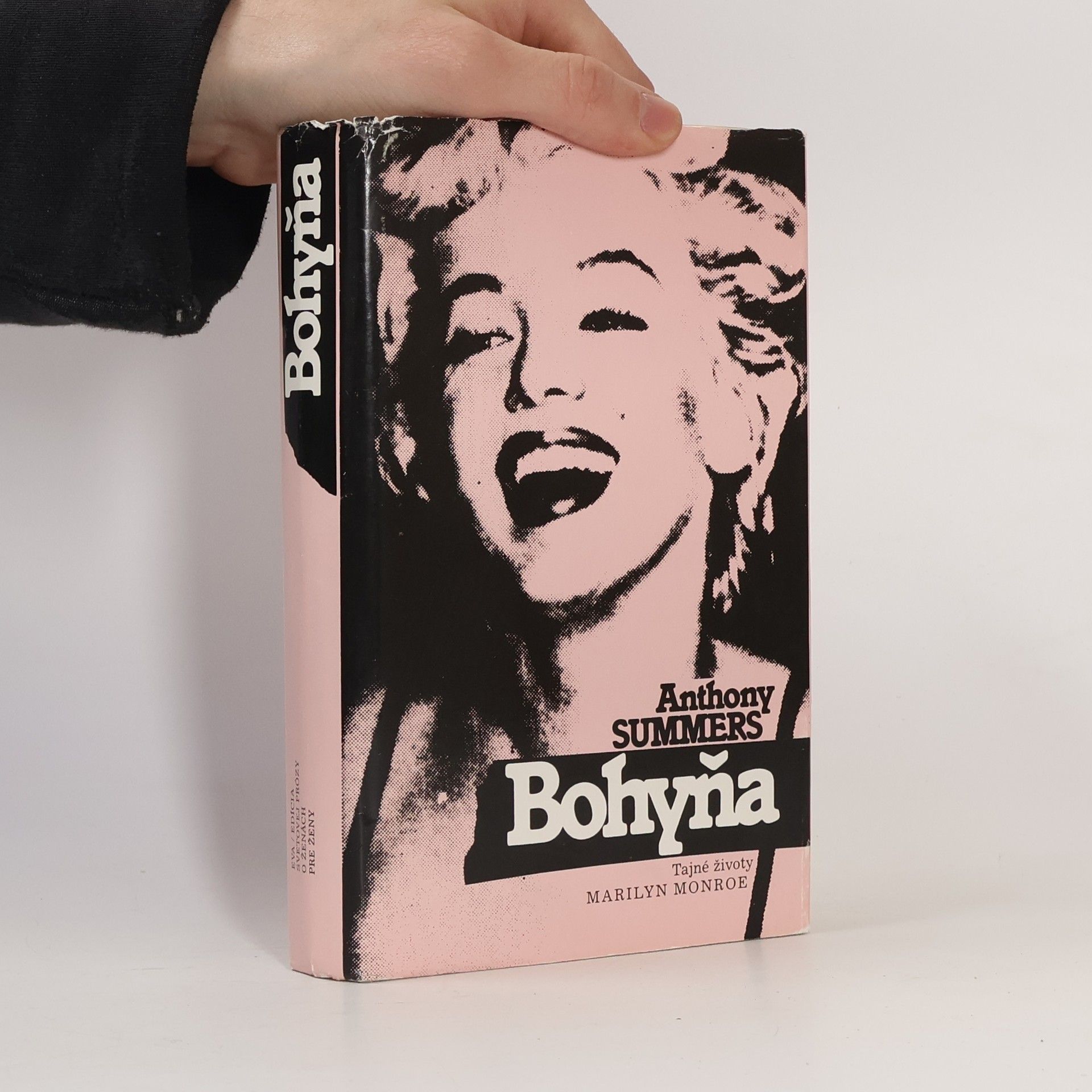 Anthony Summers Bohyňa