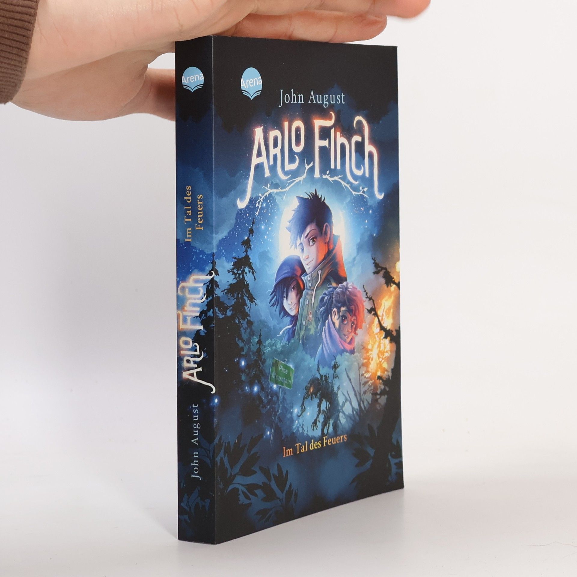 Arlo Finch (1). Arlo Finch im Tal des Feuers