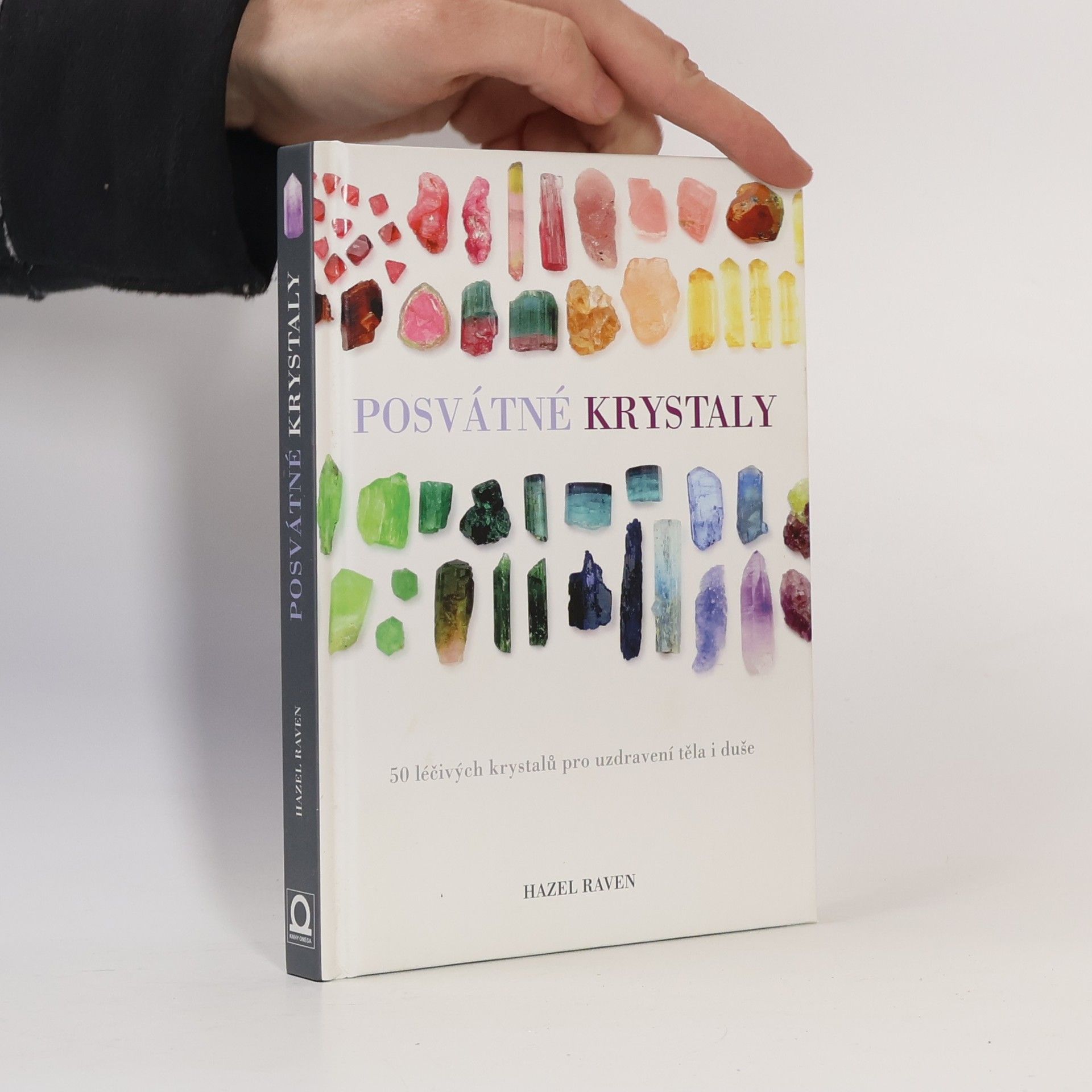 Hazel Raven Posvátné krystaly
