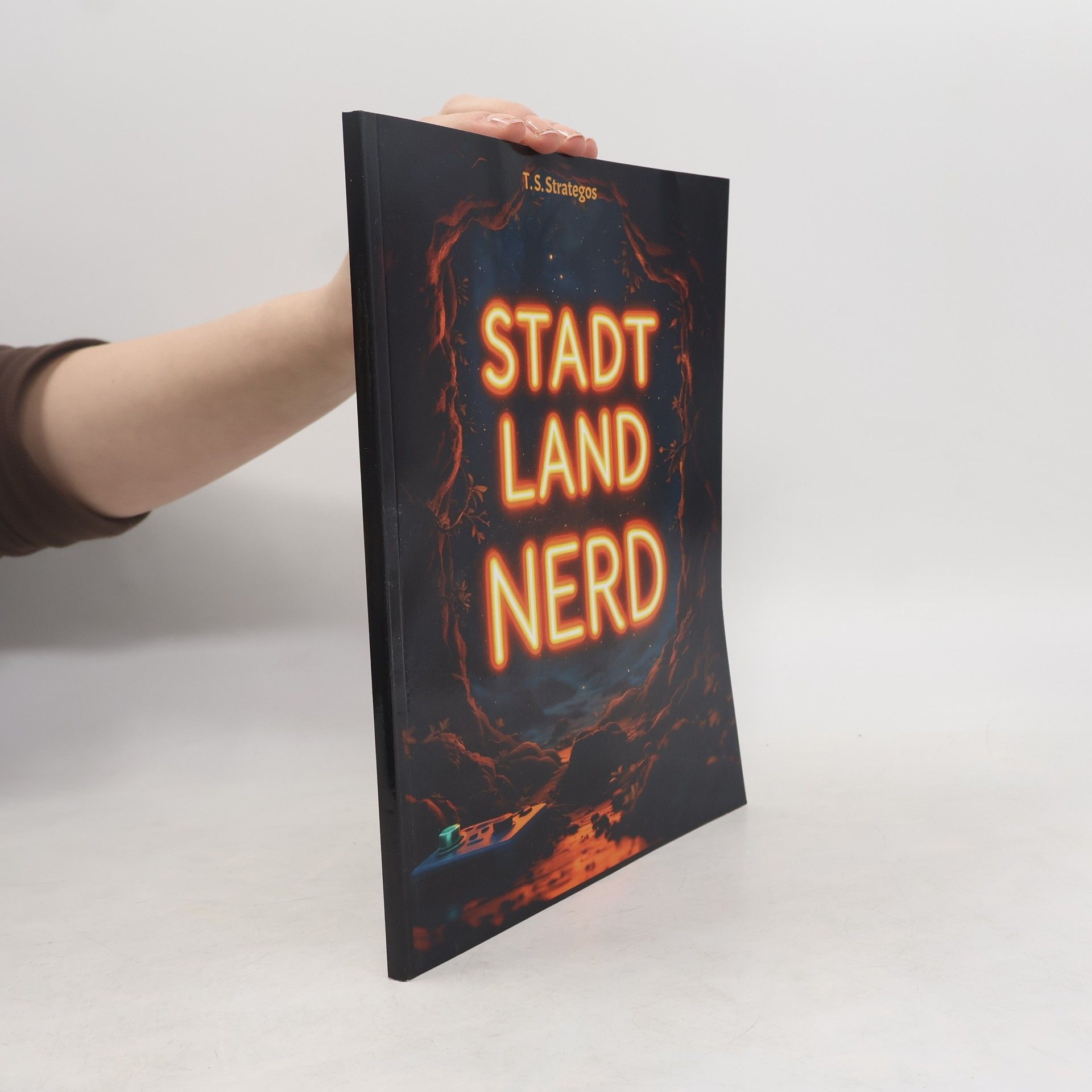 T. S. Strategos Stadt Land Nerd