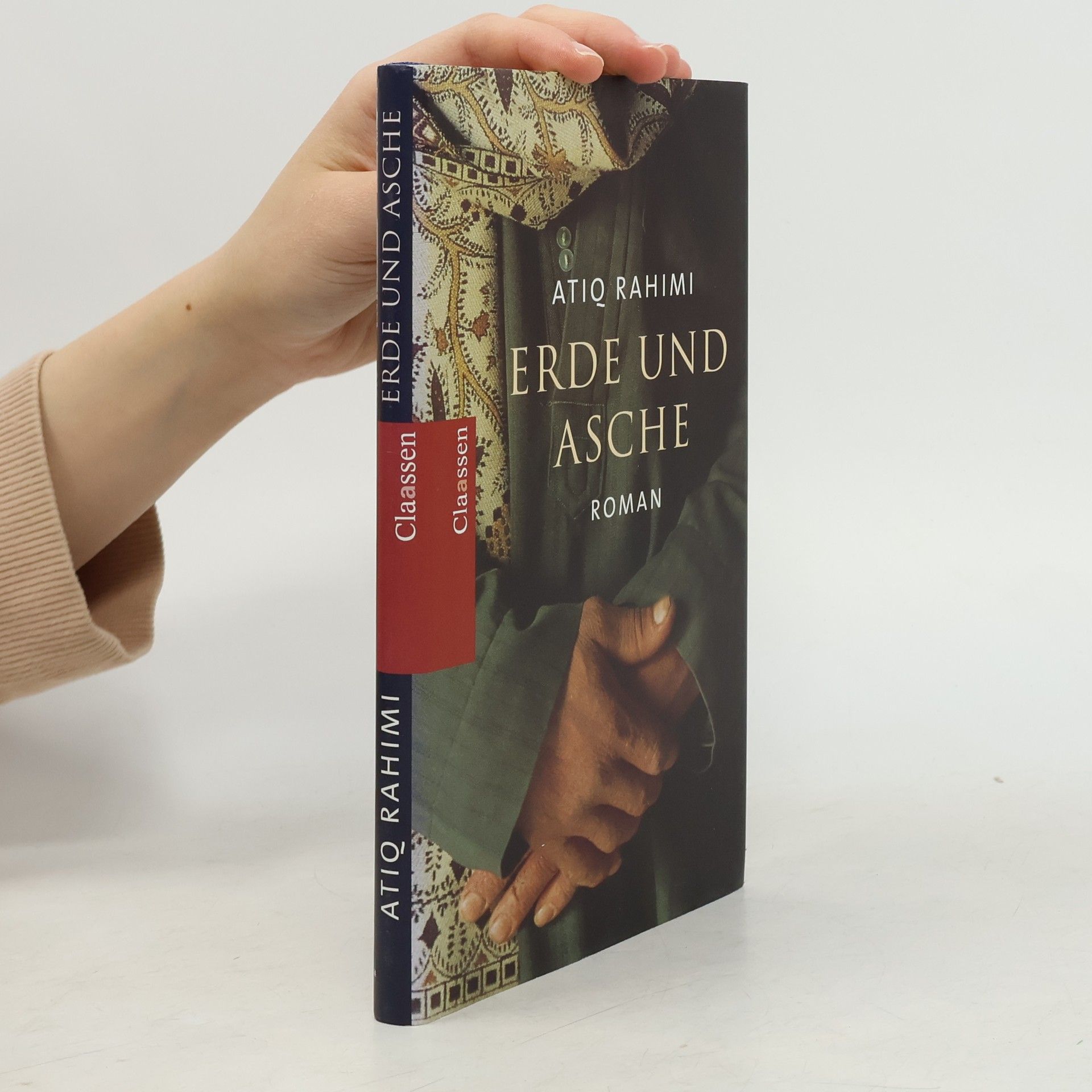 ʿAti q. Rah i. mi Erde und Asche