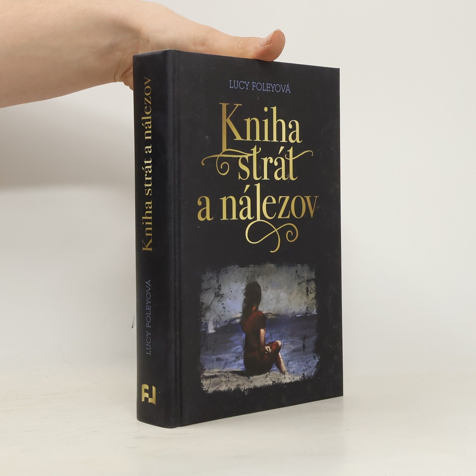 Lucy Foley Kniha strát a nálezov