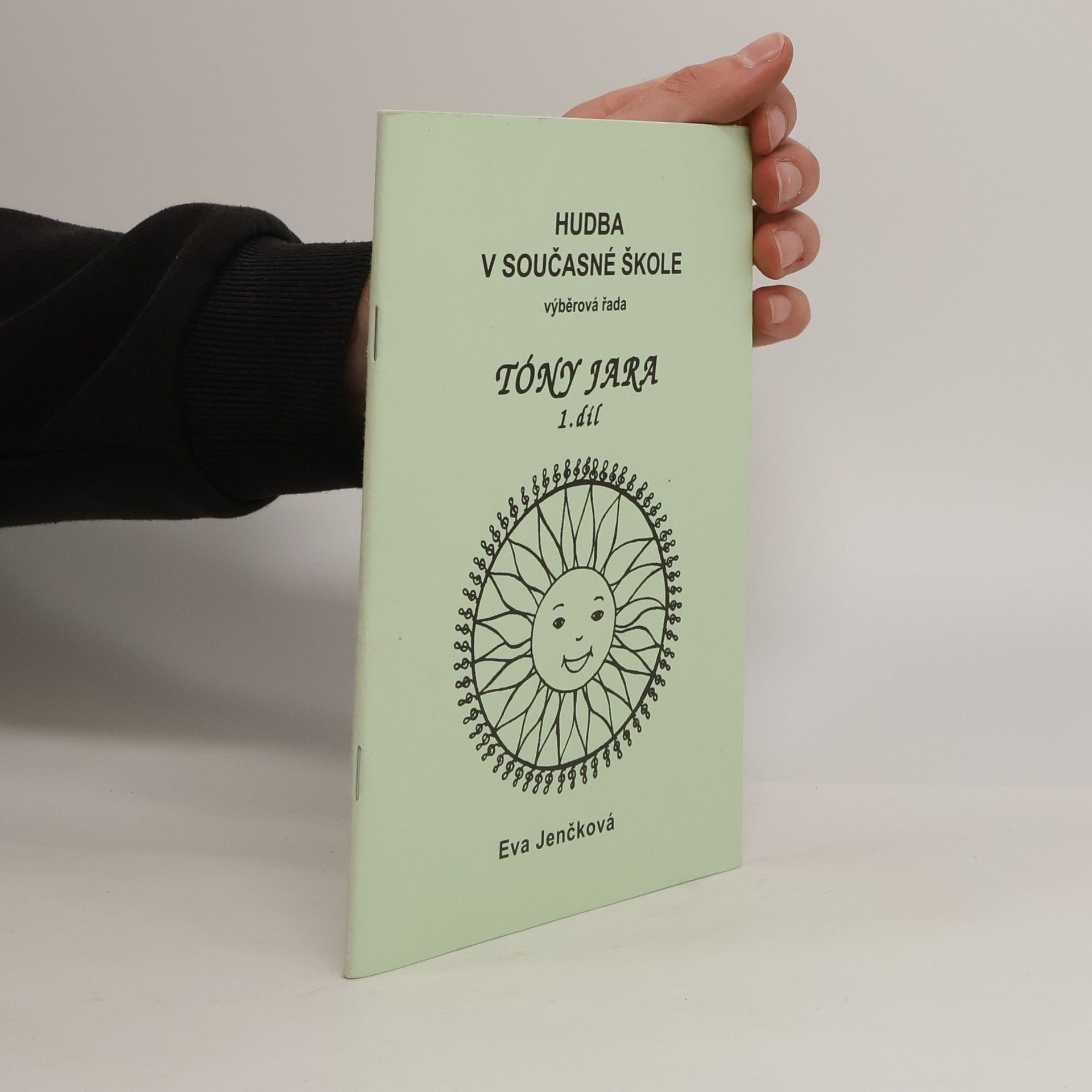 Eva Jenčková Tóny jara. 1. díl