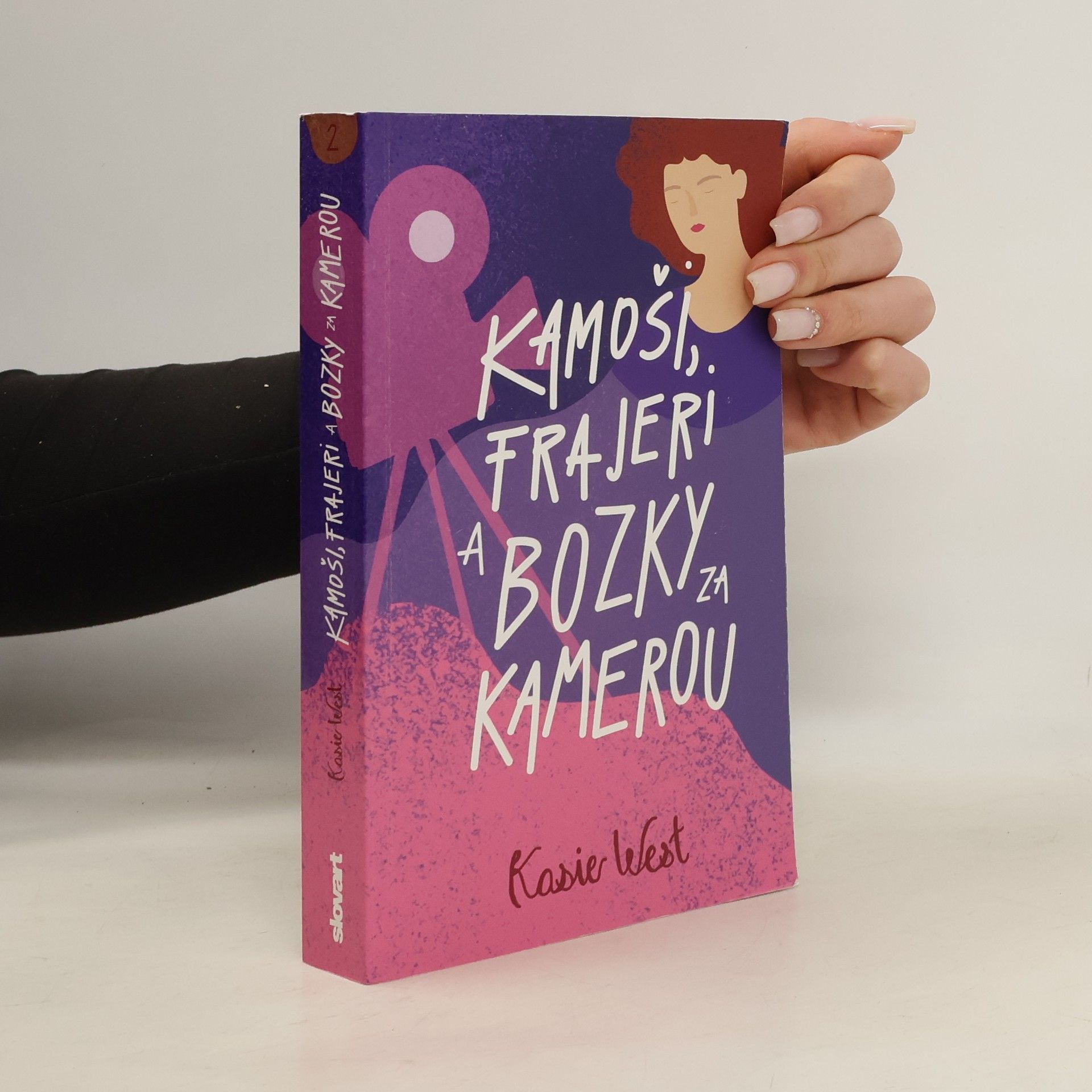 Kamoši, frajeri a bozky za kamerou