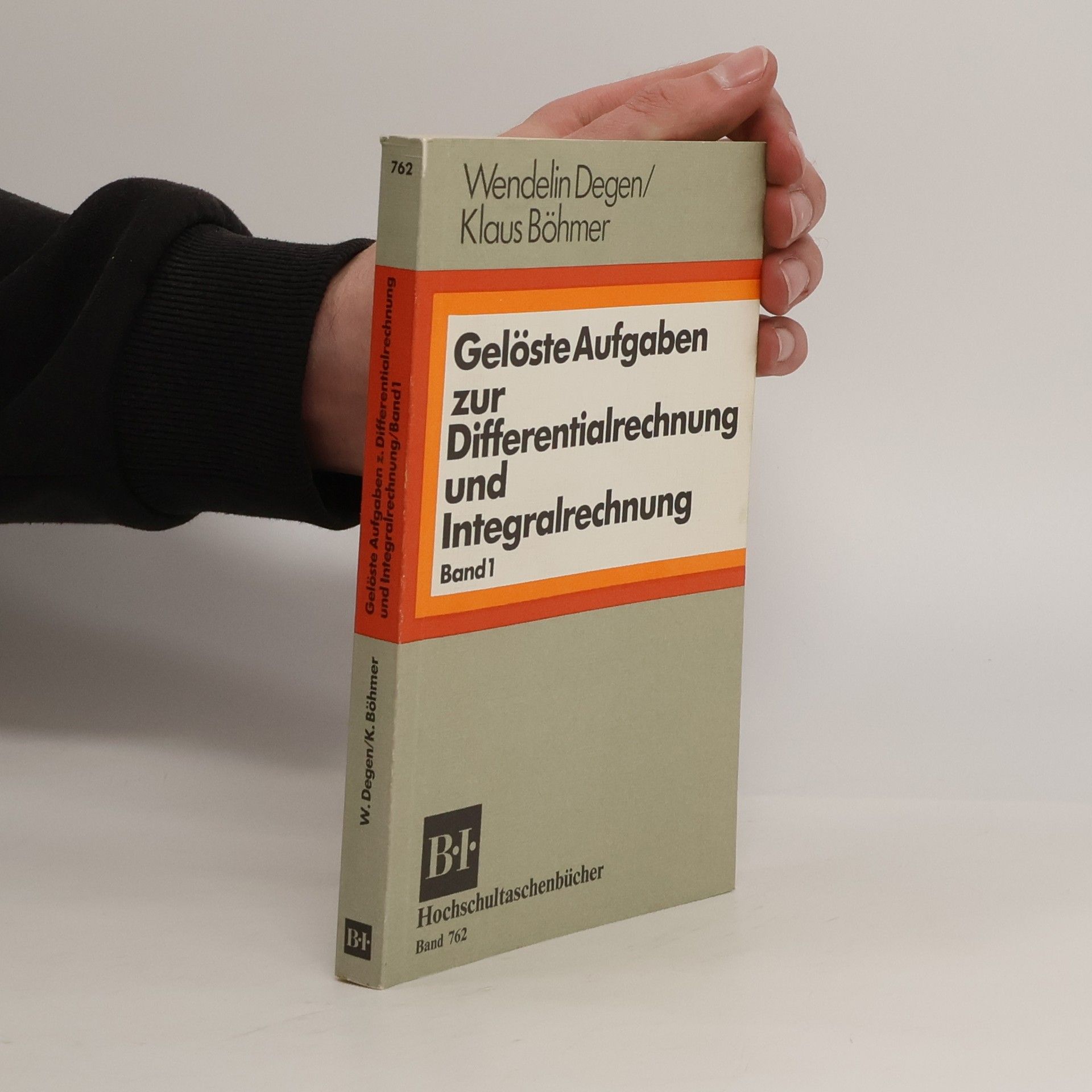 Hochschultaschenbücher - 1: Gelöste Aufgaben zur Differential- und Integralrechnung