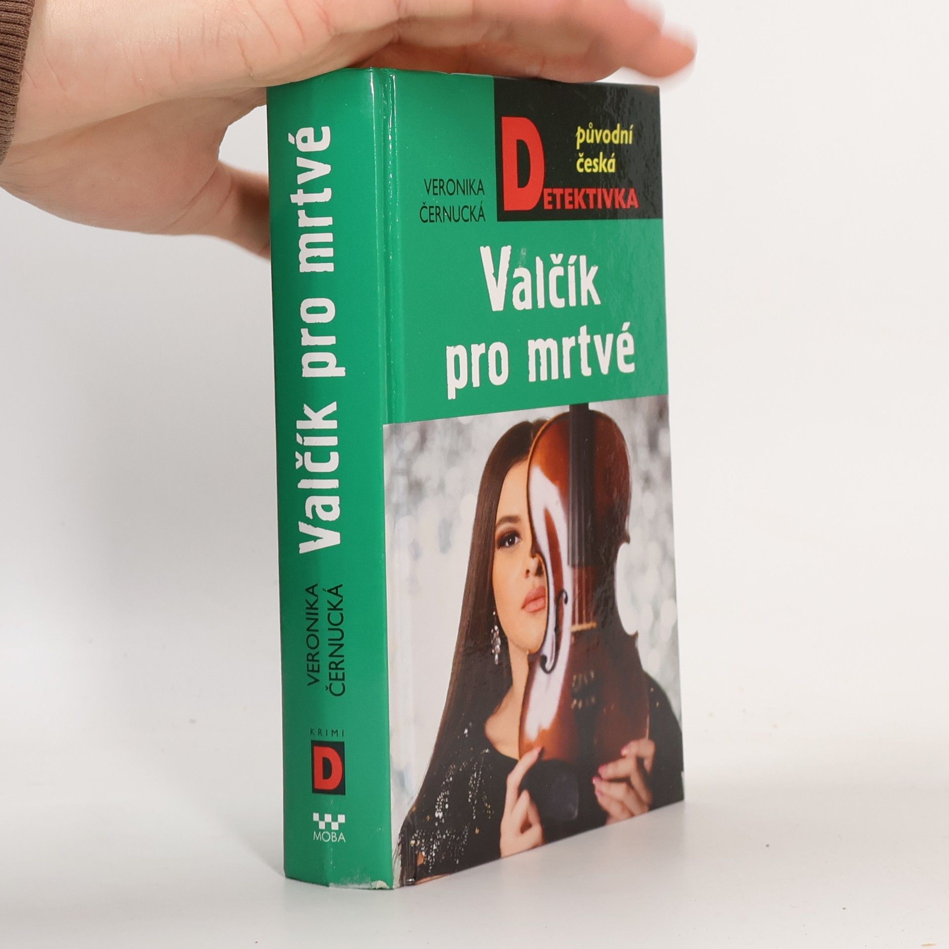 Veronika Černucká Valčík pro mrtvé