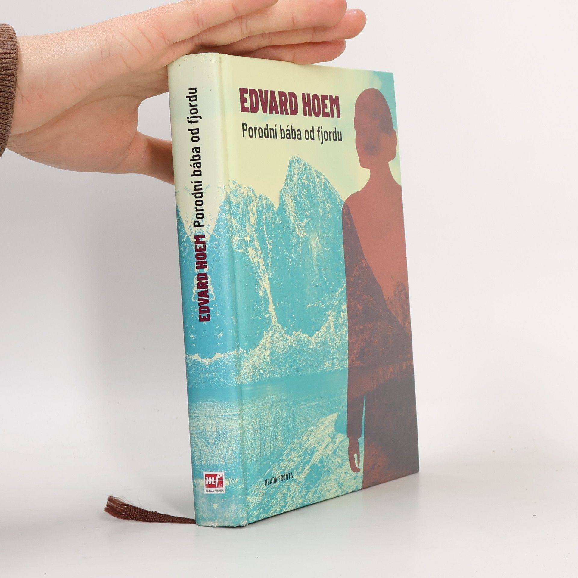 Edvard Hoem Porodní bába od fjordu